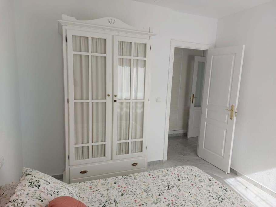 Apartamento con vistas al mar. view 4