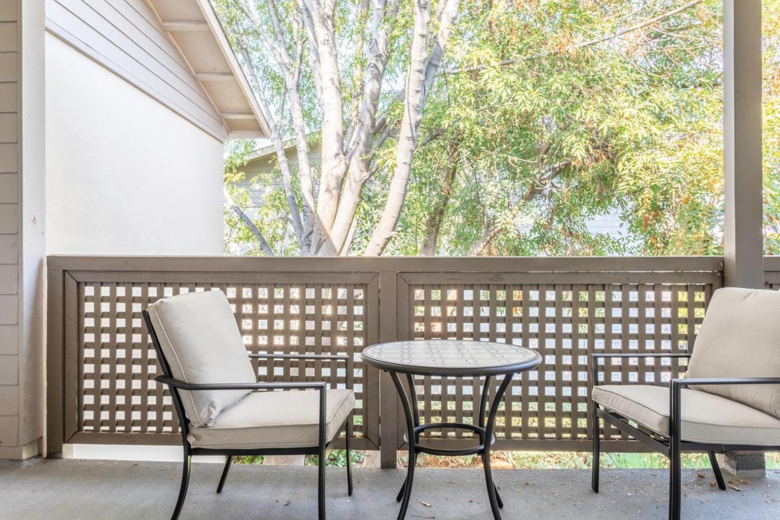 Cupertino 1BR w Pool Cinema Gym nr Shops SFO-391
