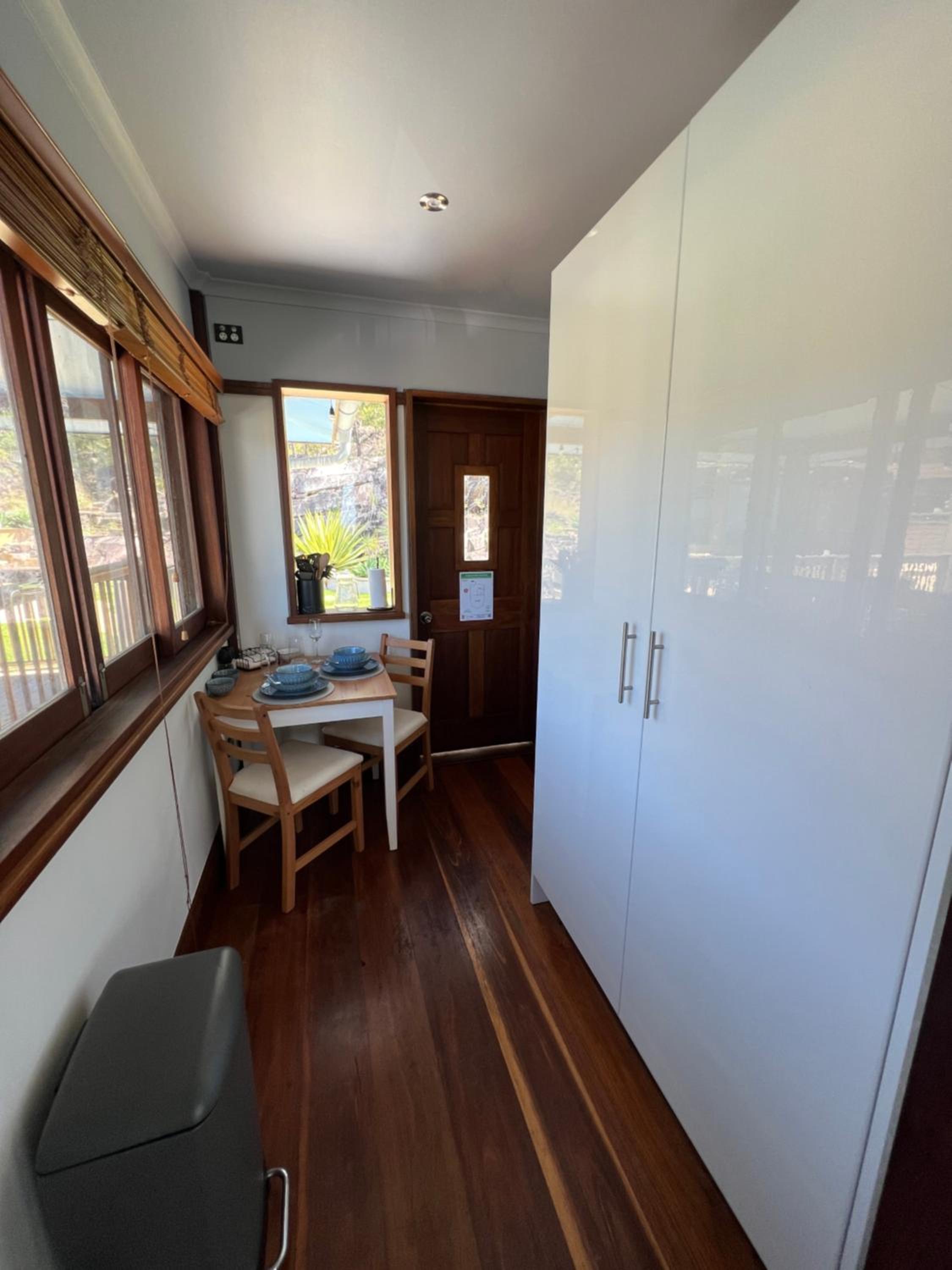 The Pool House - Crescent Head - stunning ocean views, pet friendly