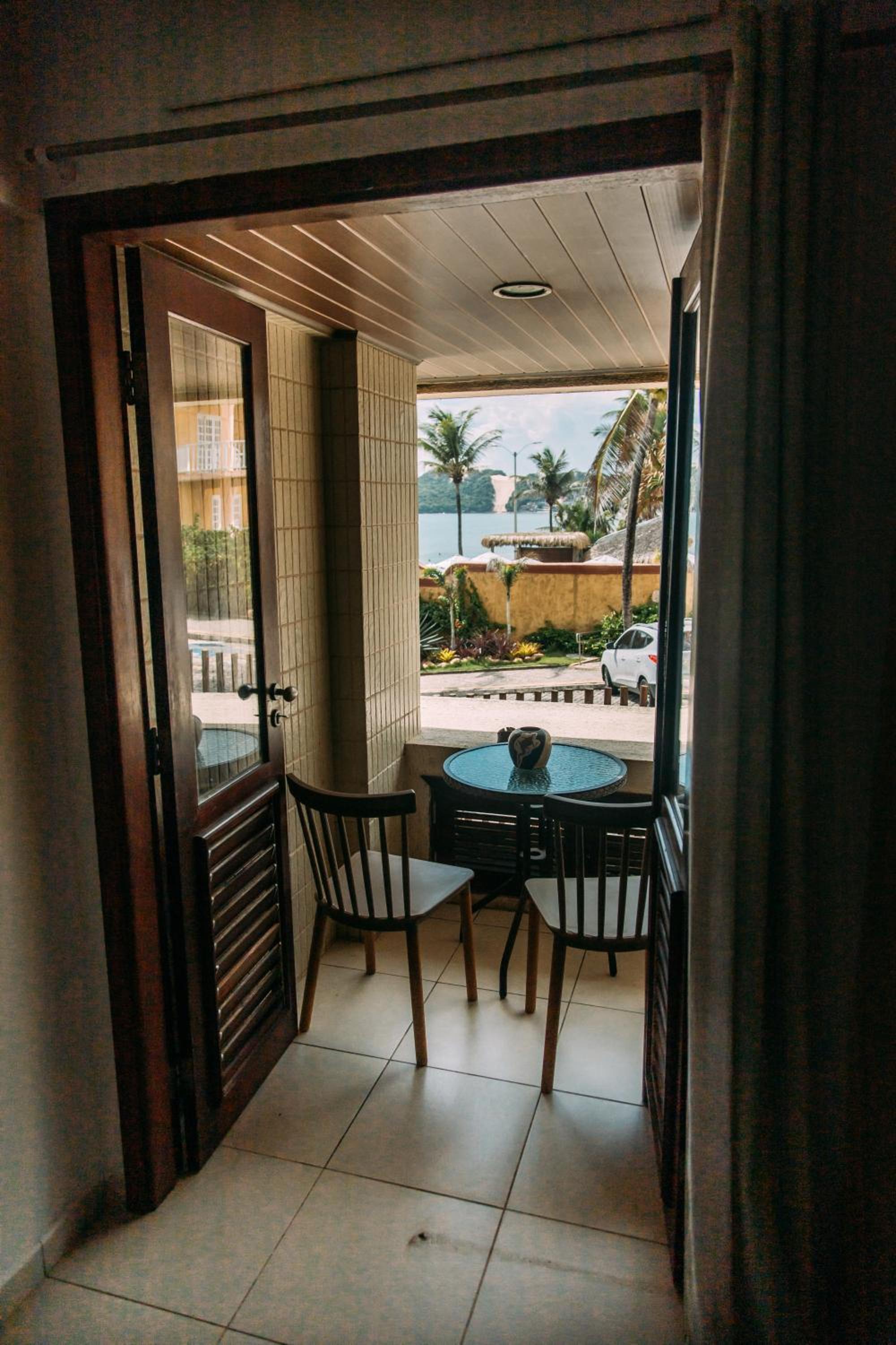 Apartamentos Pé na Areia