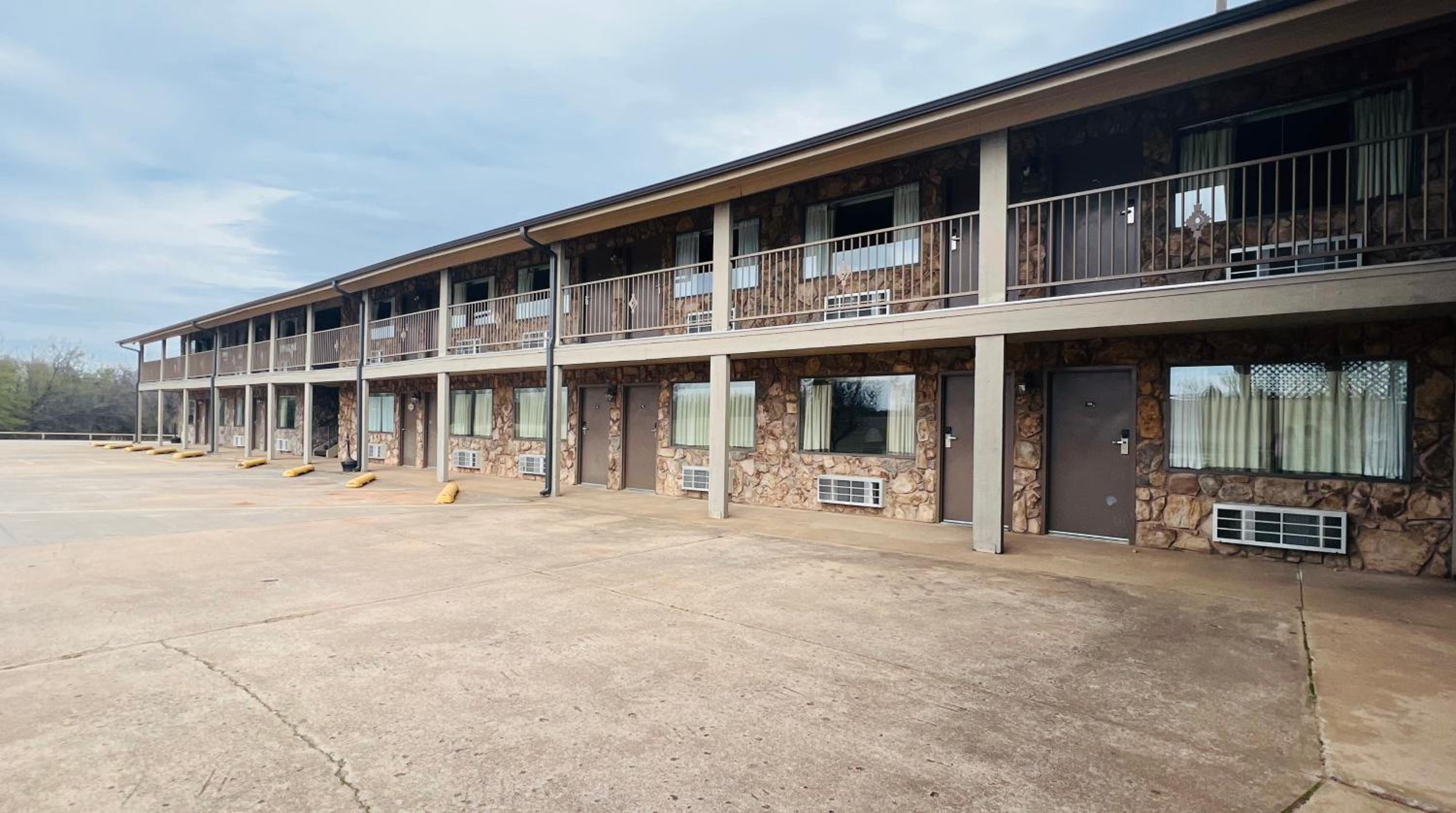 Cattle country lodge