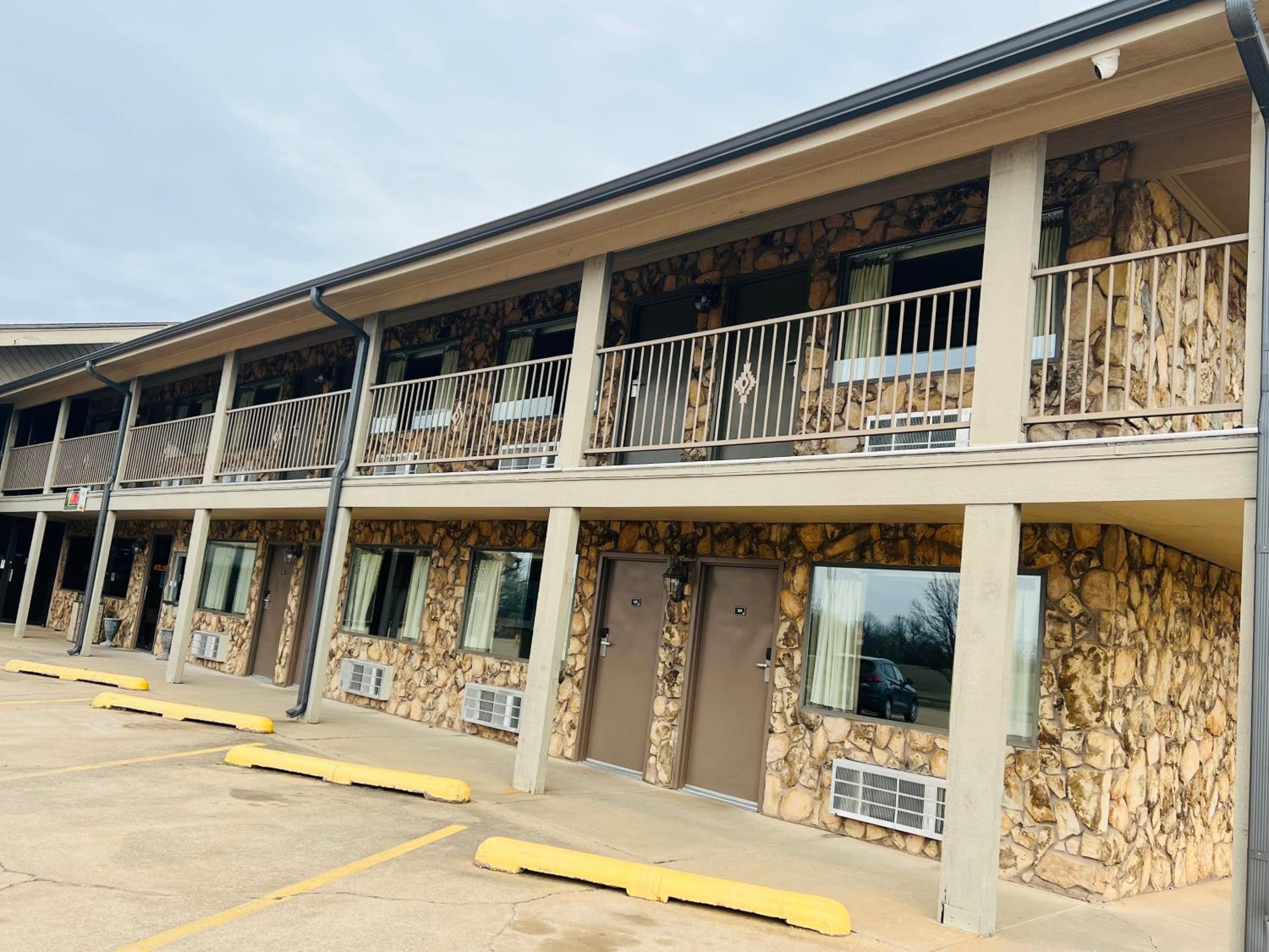 Cattle country lodge