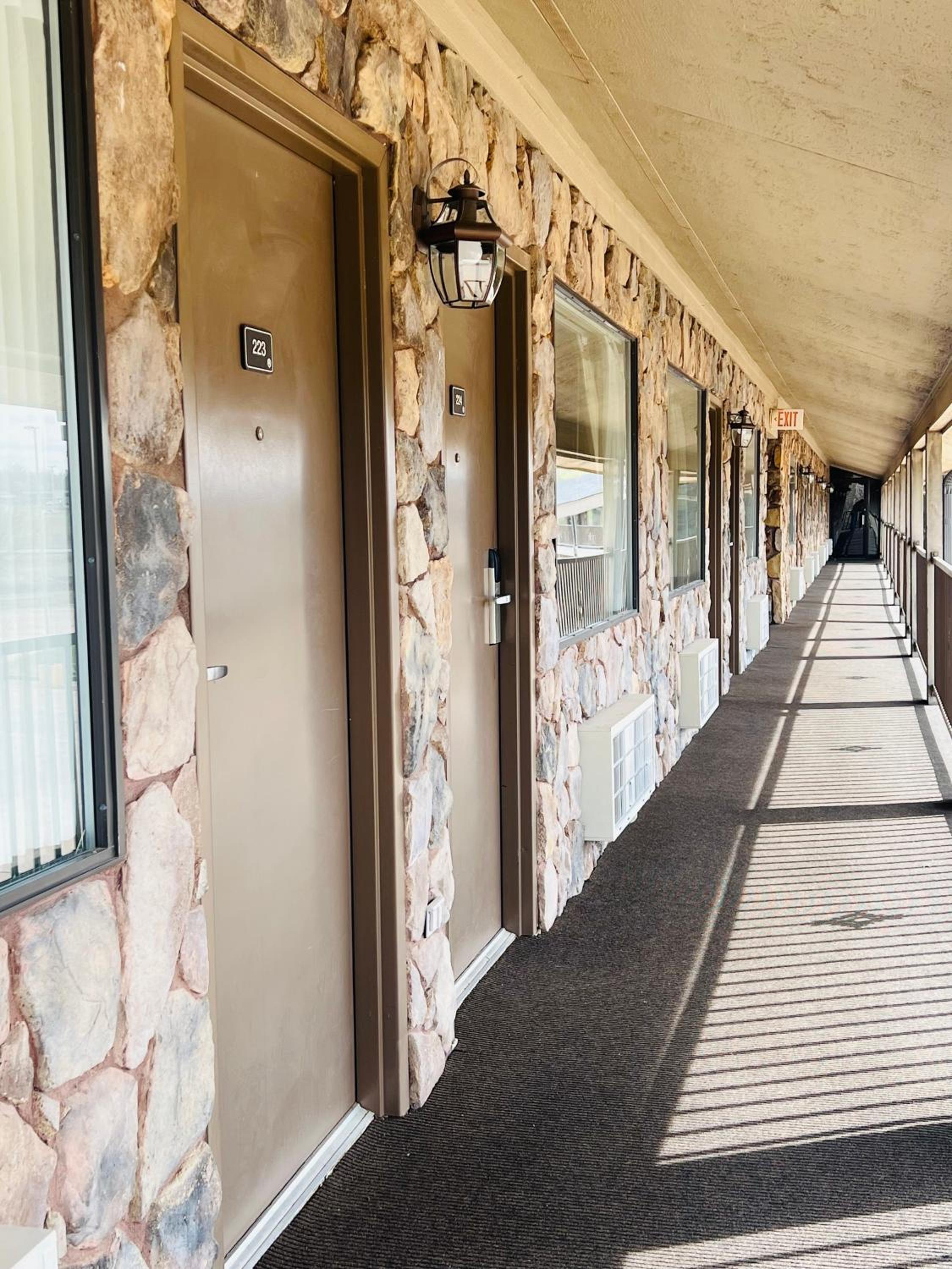 Cattle country lodge