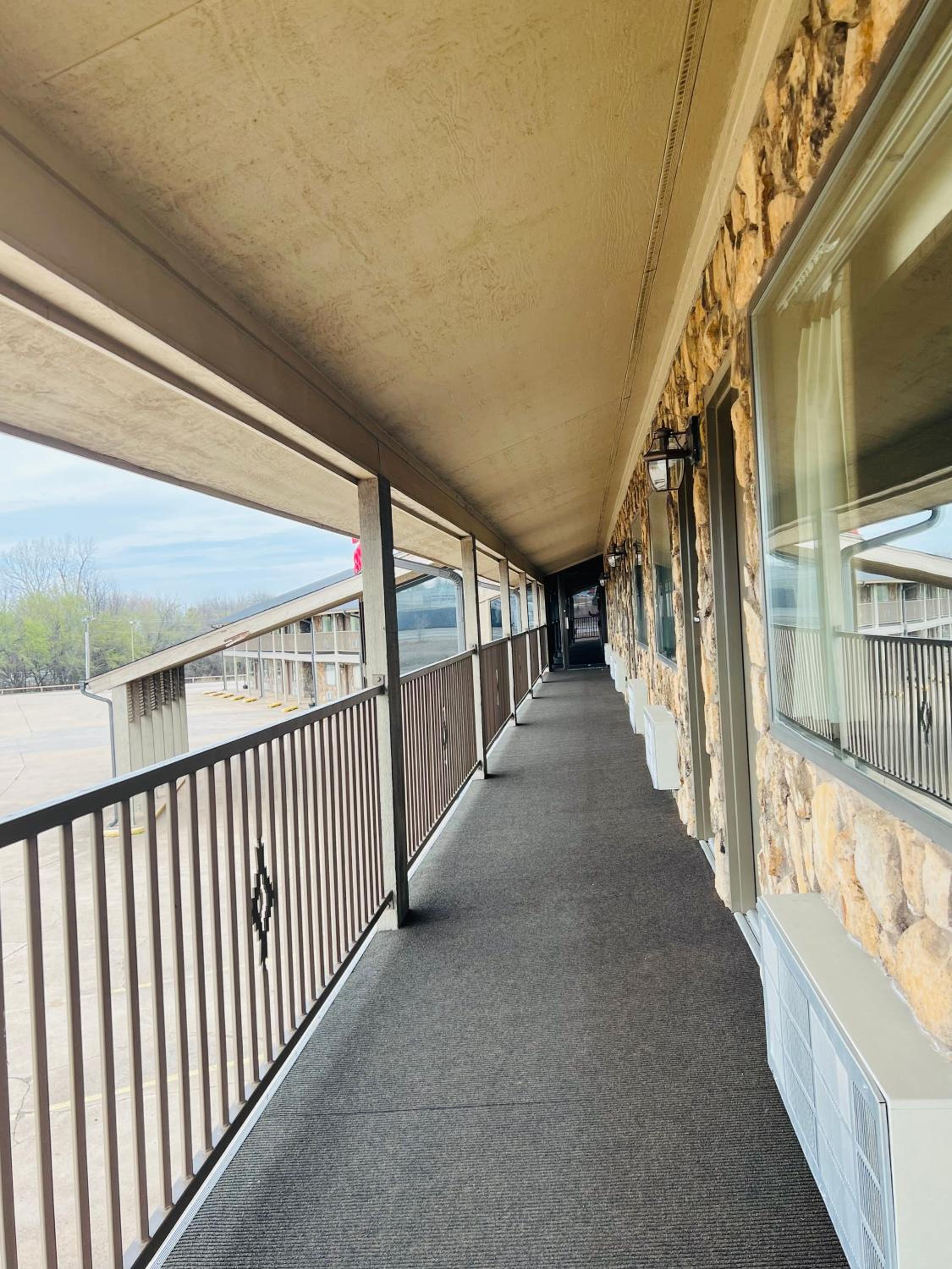Cattle country lodge