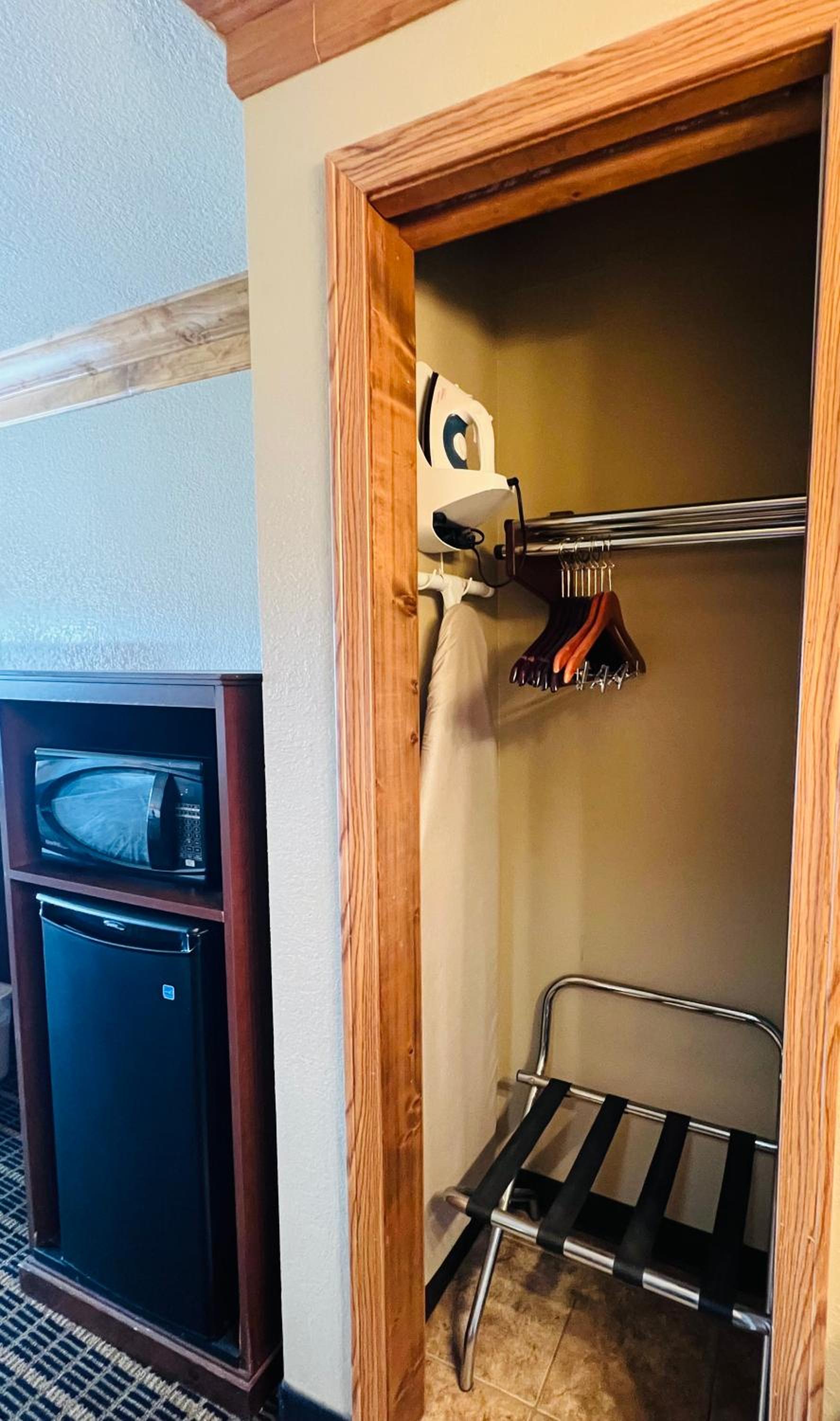 Cattle country lodge