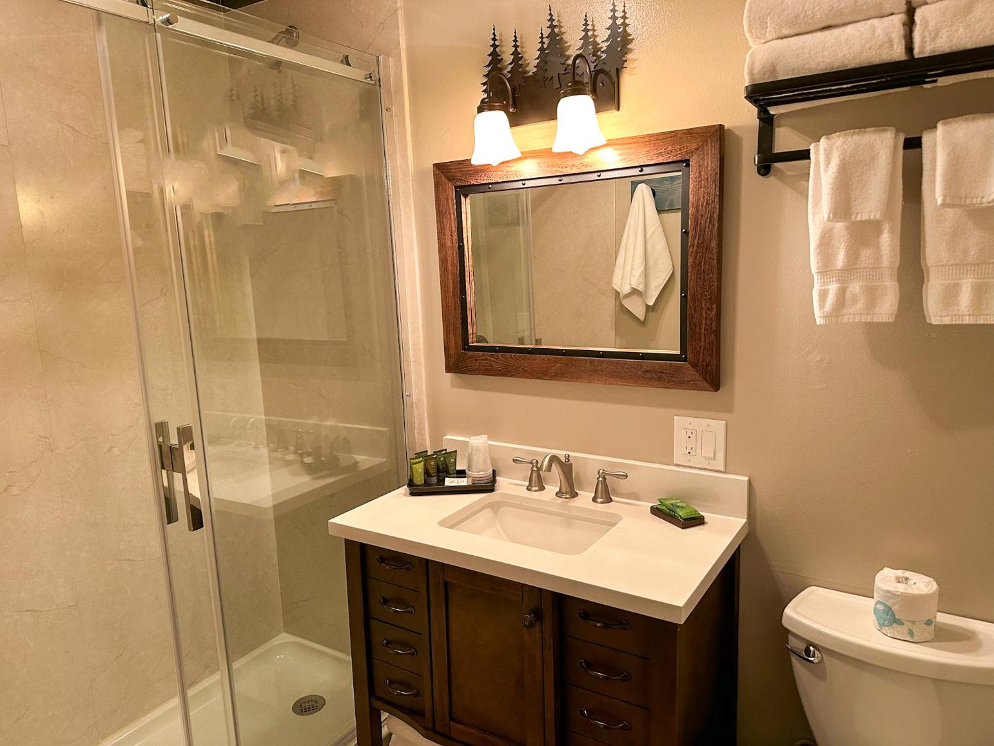 Lone Fir Resort