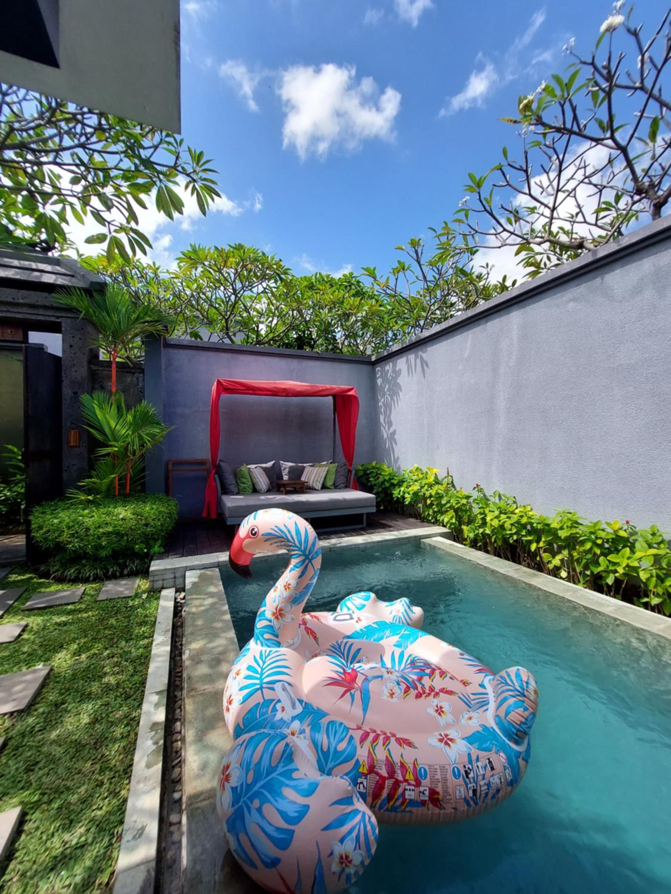 Seminyak Icon - by Karaniya Experience - CHSE certified