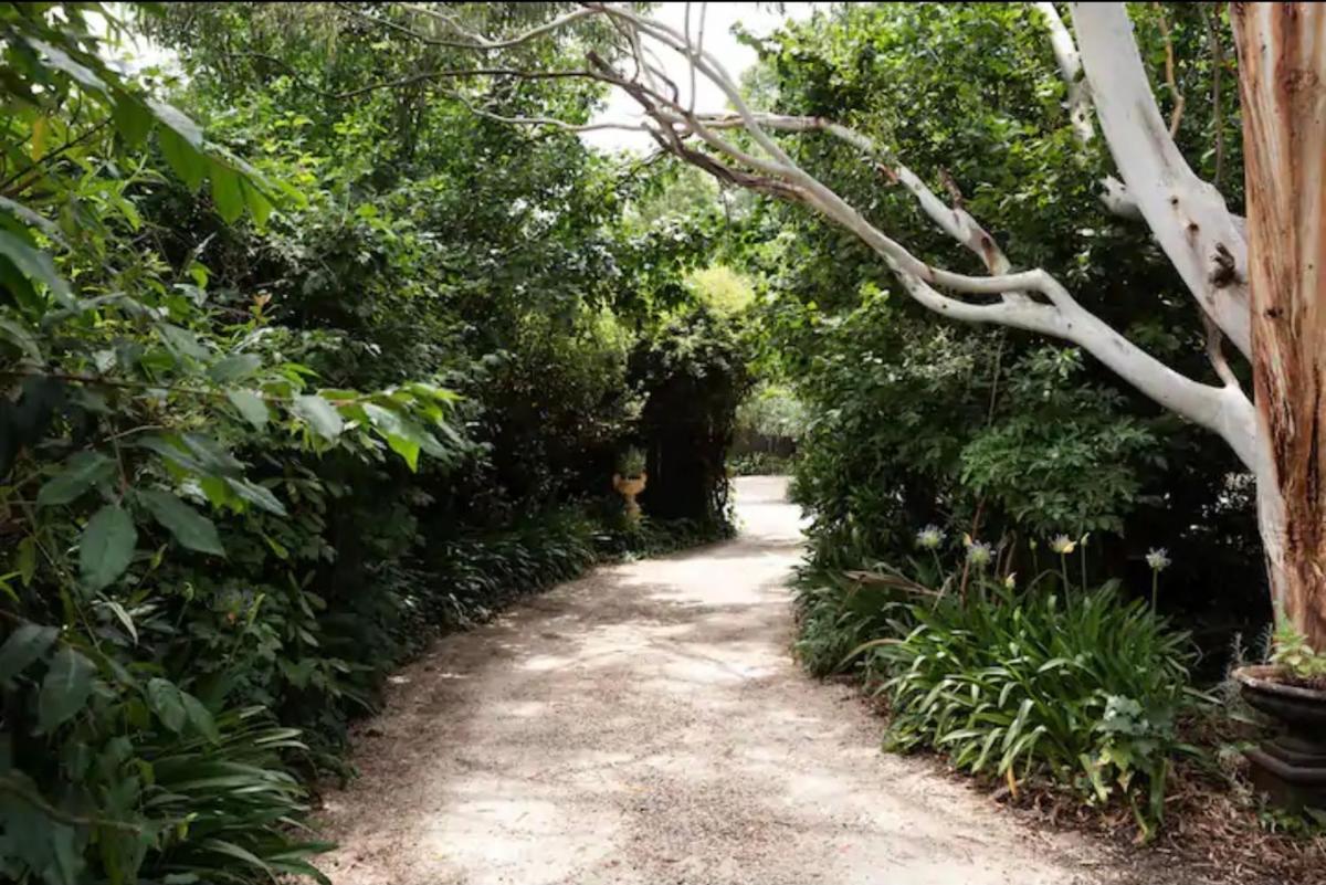 Oliver's Garden House