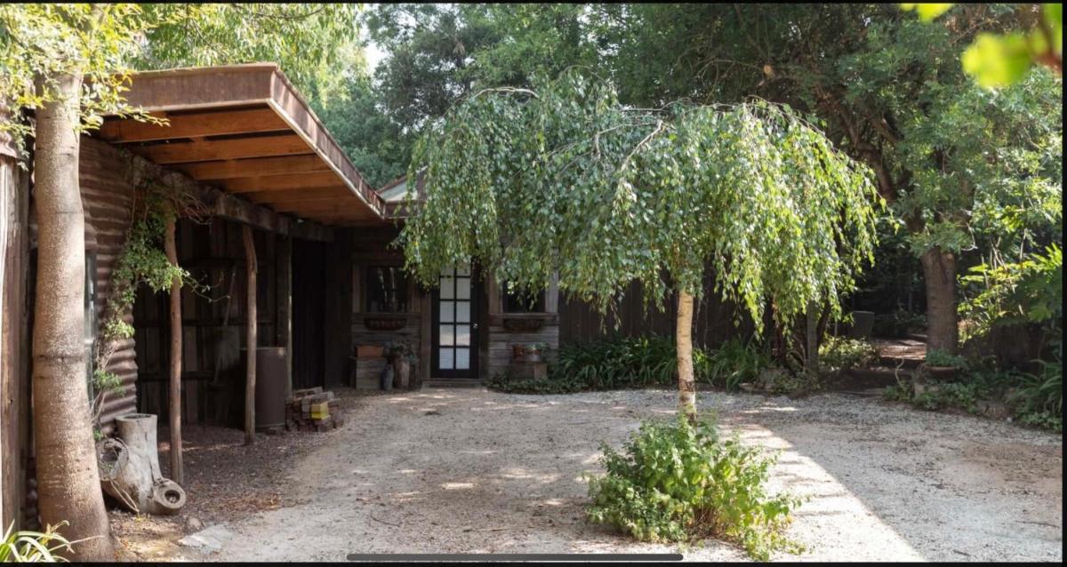 Oliver's Garden House