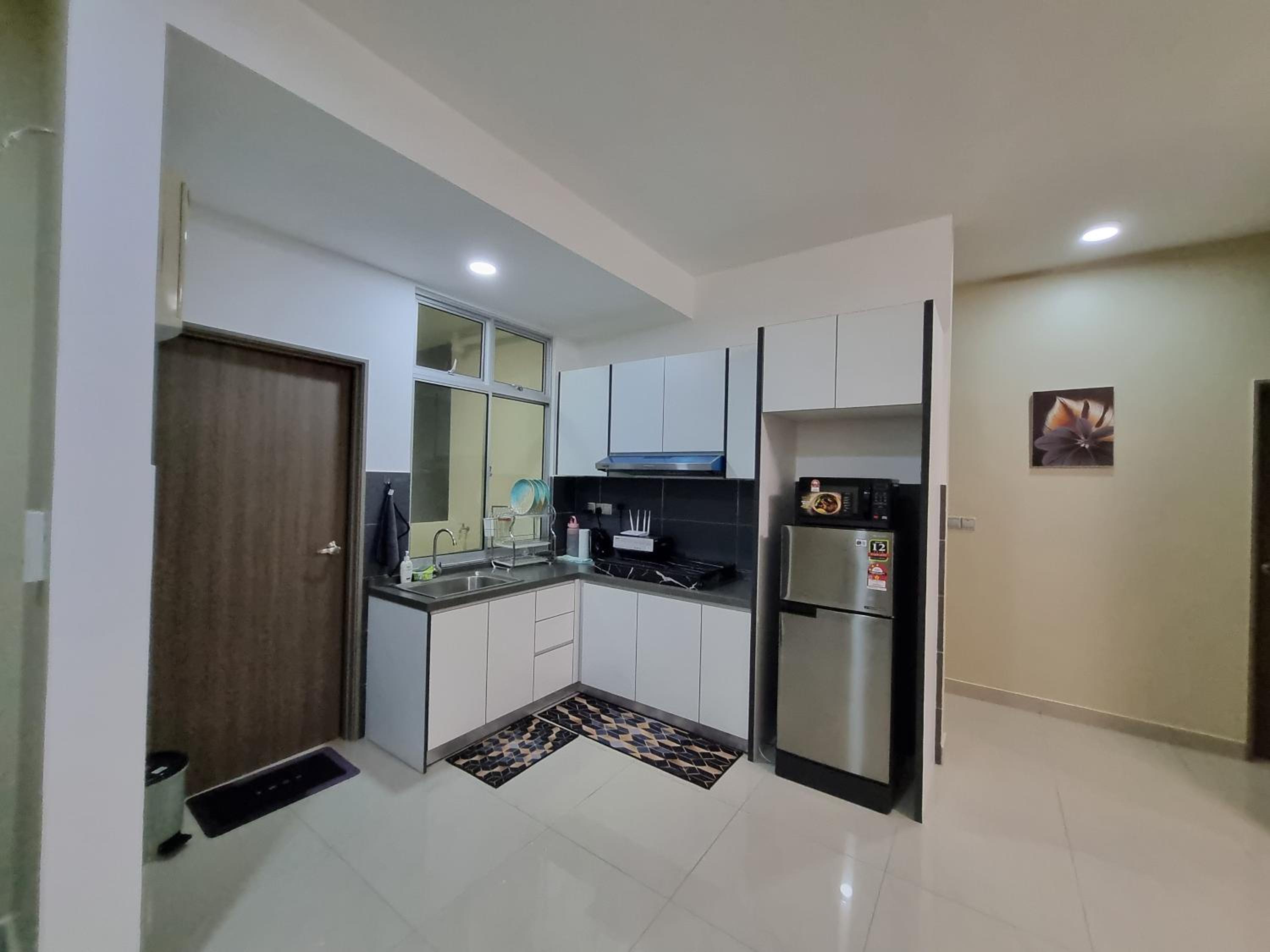 Eid2 SKS Habitat Larkin-3BR Family Friendly up to 10Pax - 9 Beds- Free Wifi Pool Parking Gym & Preminum facilities