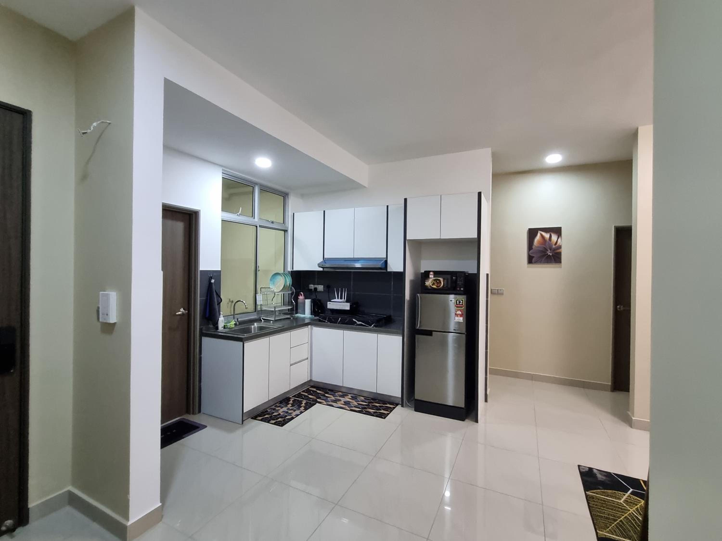 Eid2 SKS Habitat Larkin-3BR Family Friendly up to 10Pax - 9 Beds- Free Wifi Pool Parking Gym & Preminum facilities