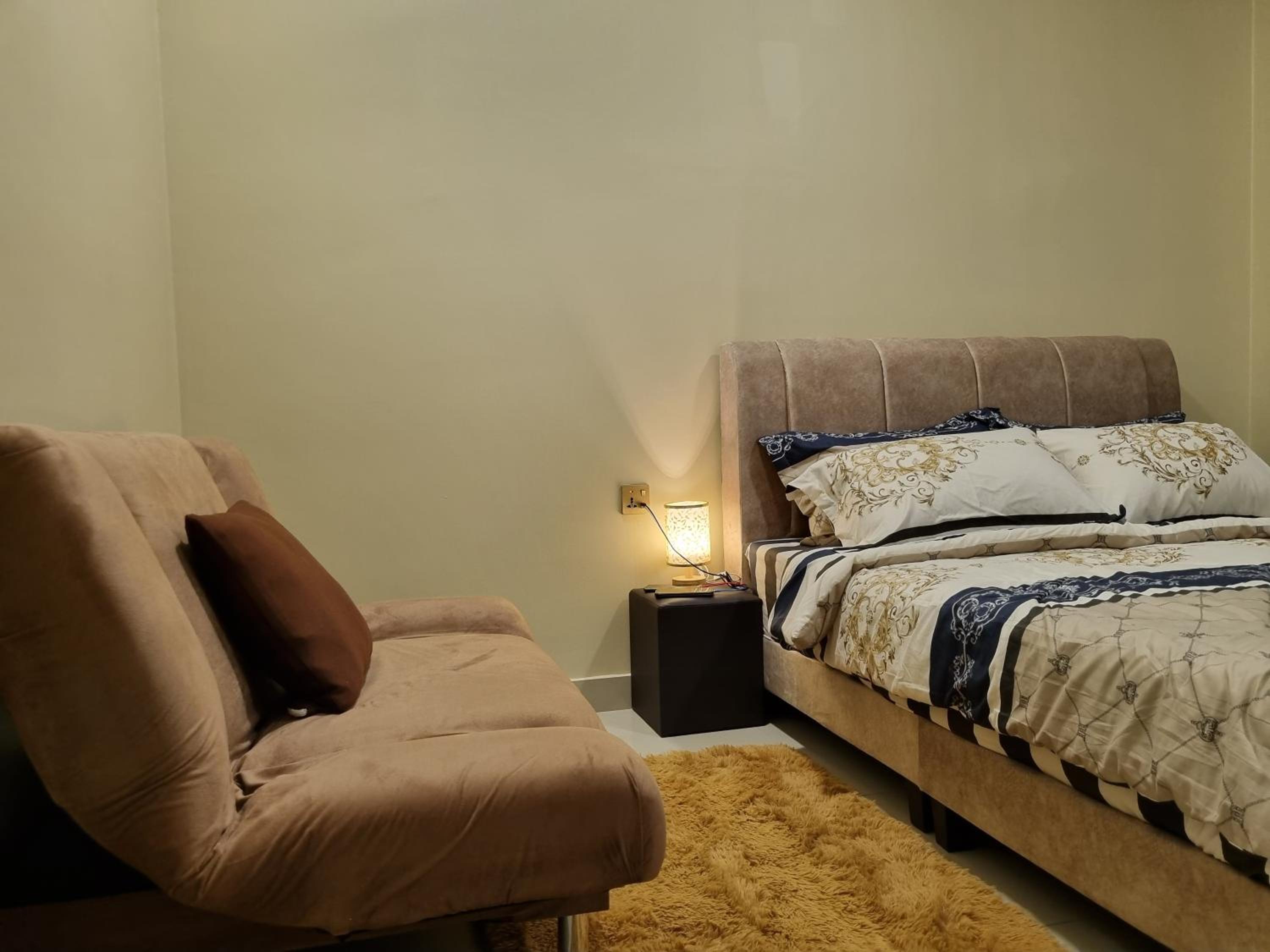 Eid2 SKS Habitat Larkin-3BR Family Friendly up to 10Pax - 9 Beds- Free Wifi Pool Parking Gym & Preminum facilities