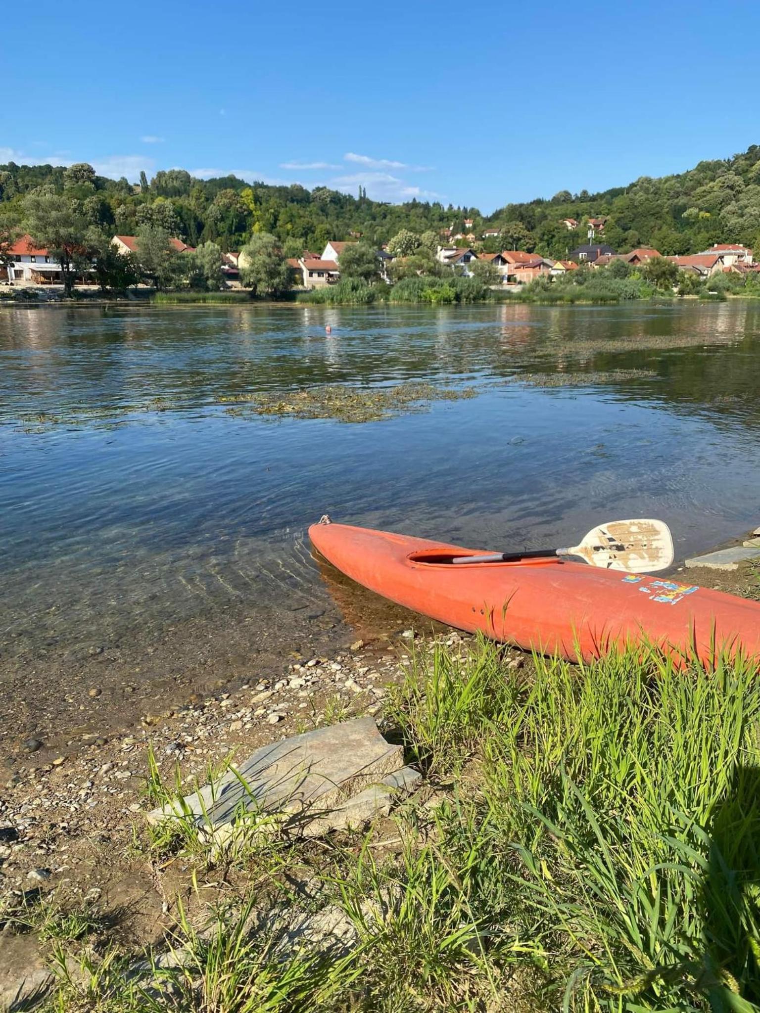 Holiday homes Piralo