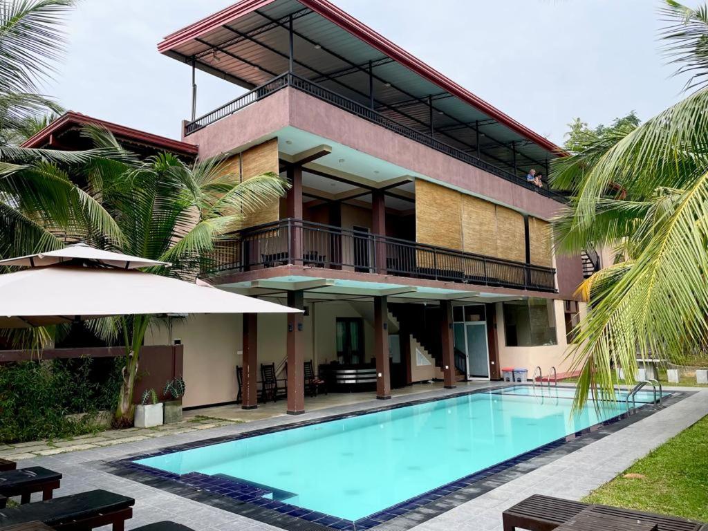 Grand Residence
