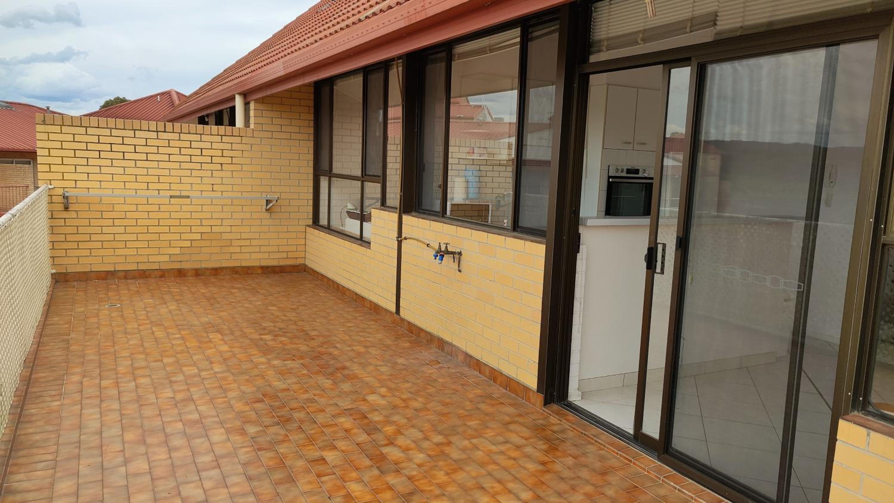 Tuggeranong Short Stay #07 - Sleeps 6