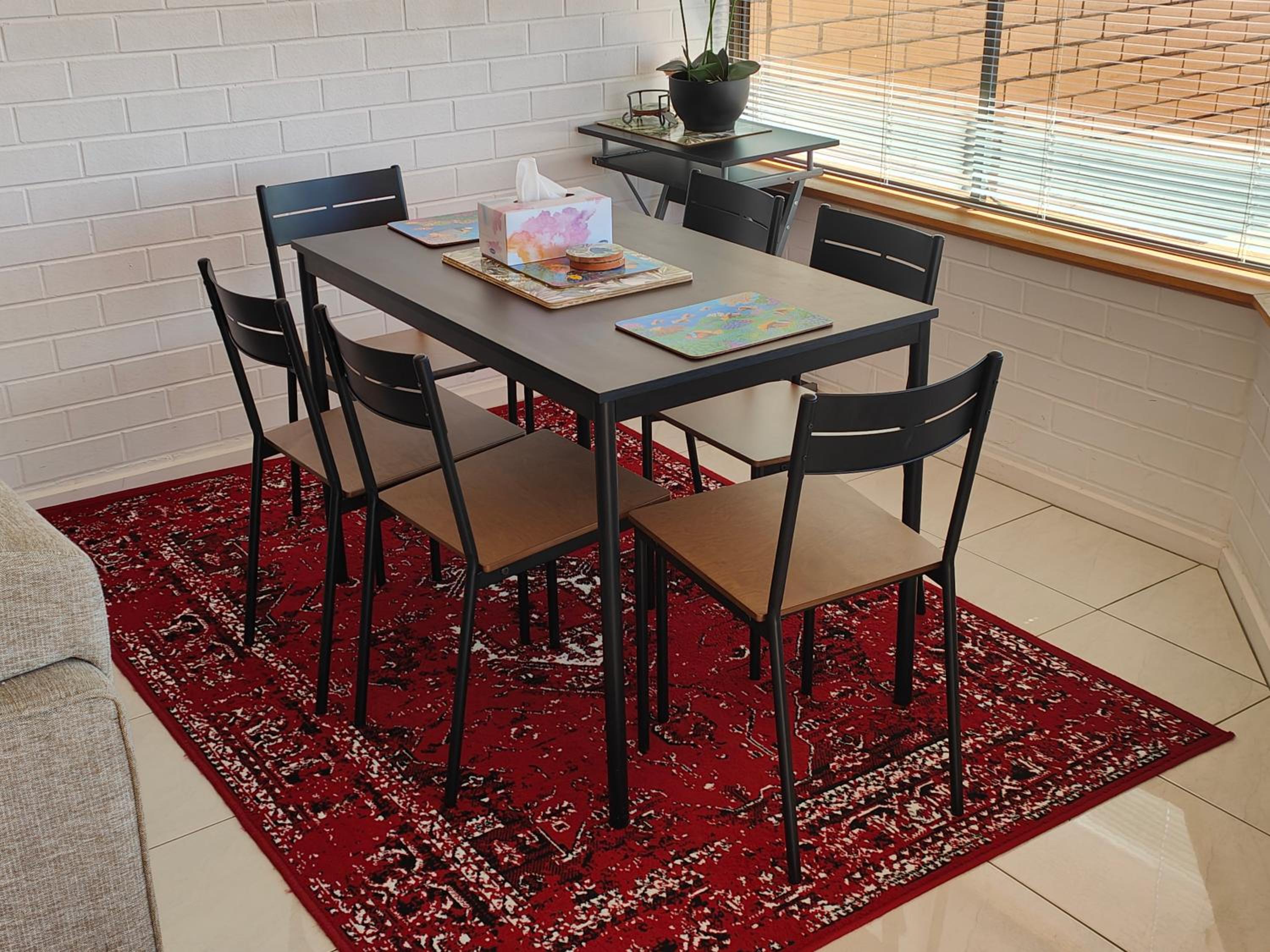 Tuggeranong Short Stay #07 - Sleeps 6