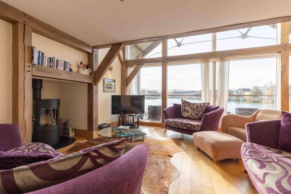 Lakeside Cotswolds Retreat with Private Hot Tub set on Lower Mill Estate view 5