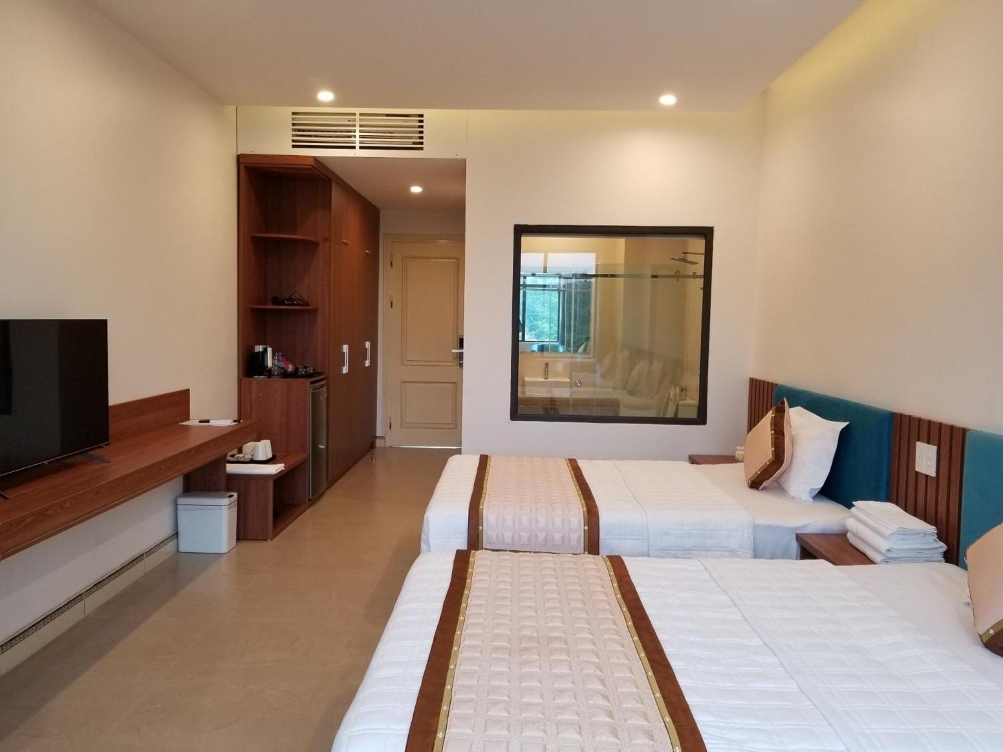 A Sim ba be lake hotel
