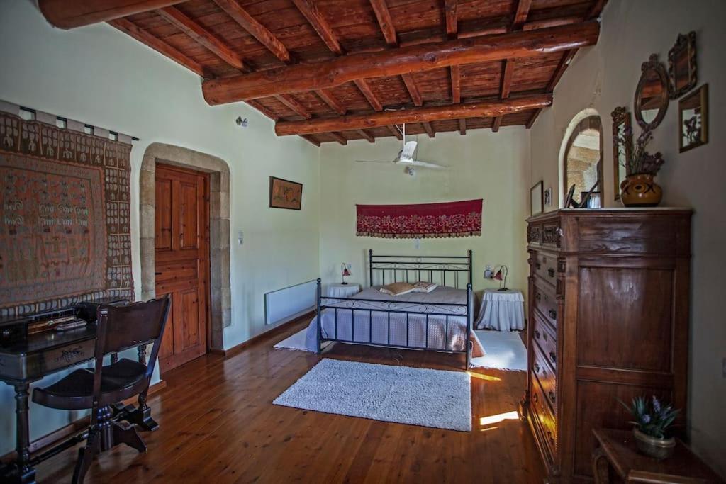 Villa Polirinia photo 3