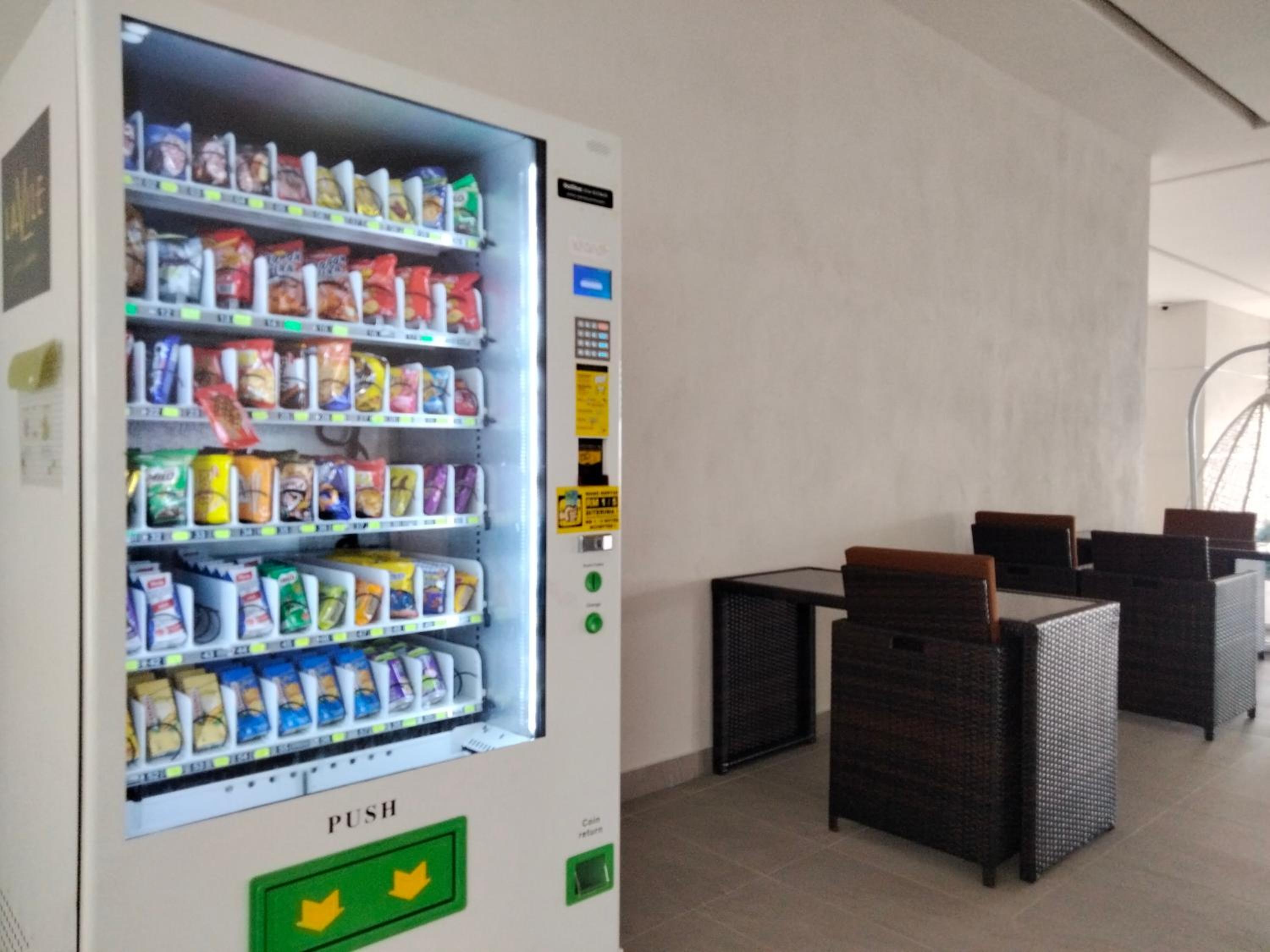 Lav Un Service Suite KL by HomeBrickz