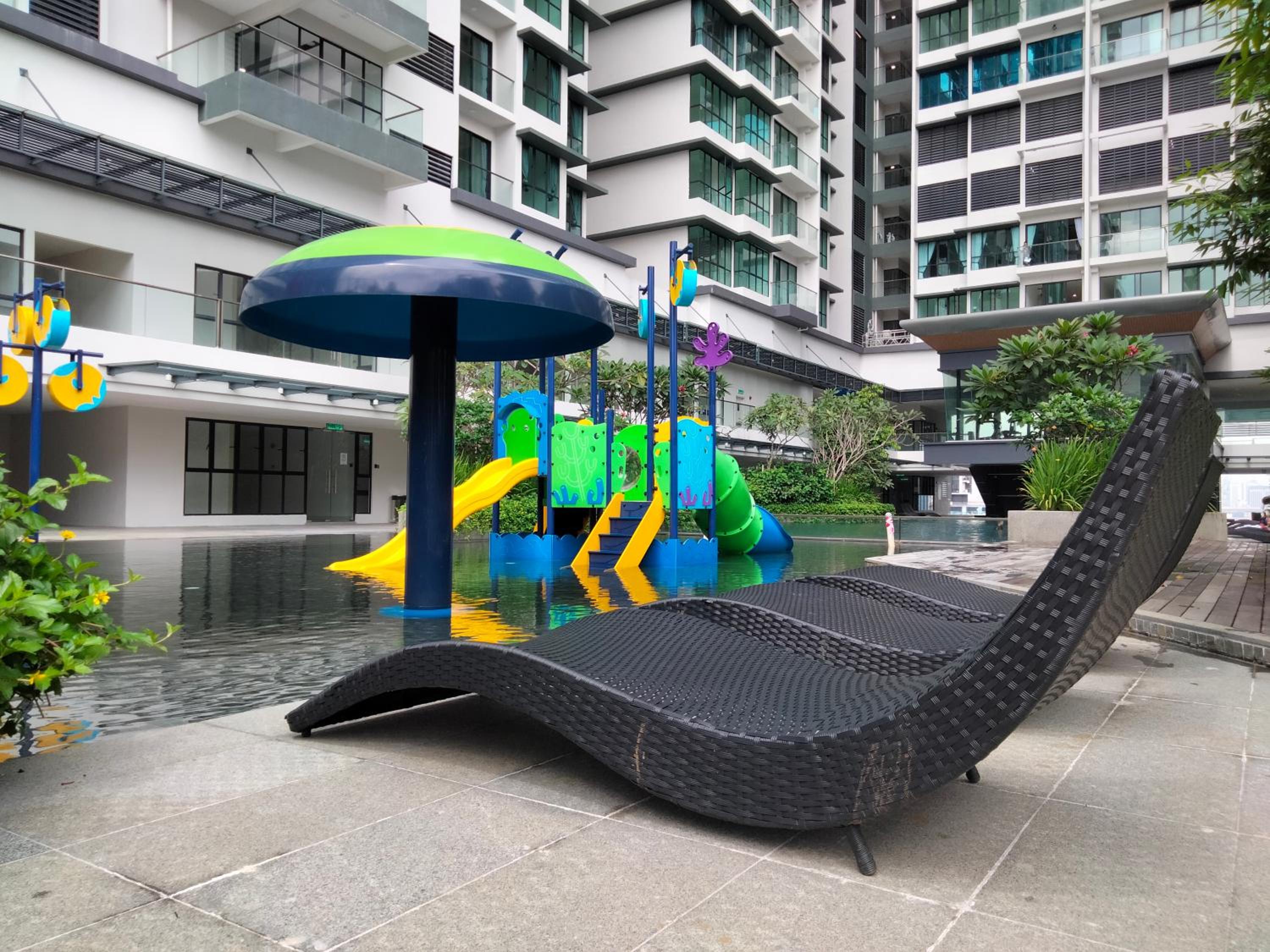 Lav Un Service Suite KL by HomeBrickz