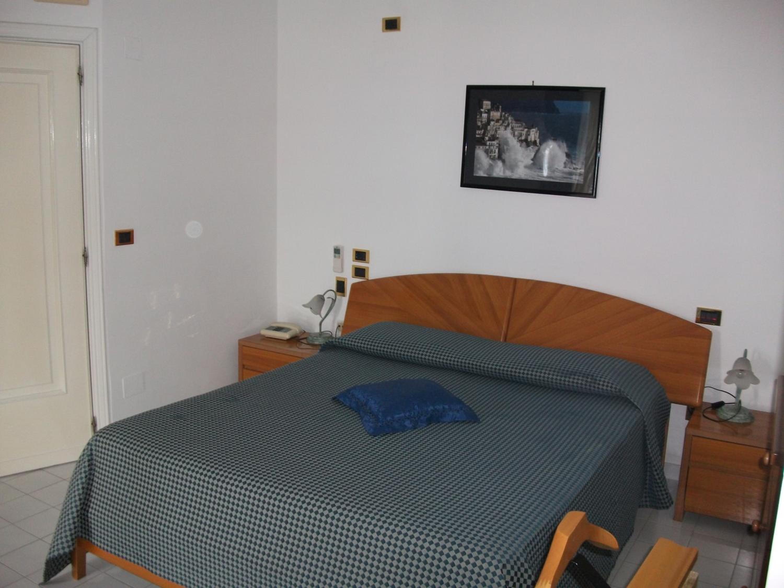 Photo 28