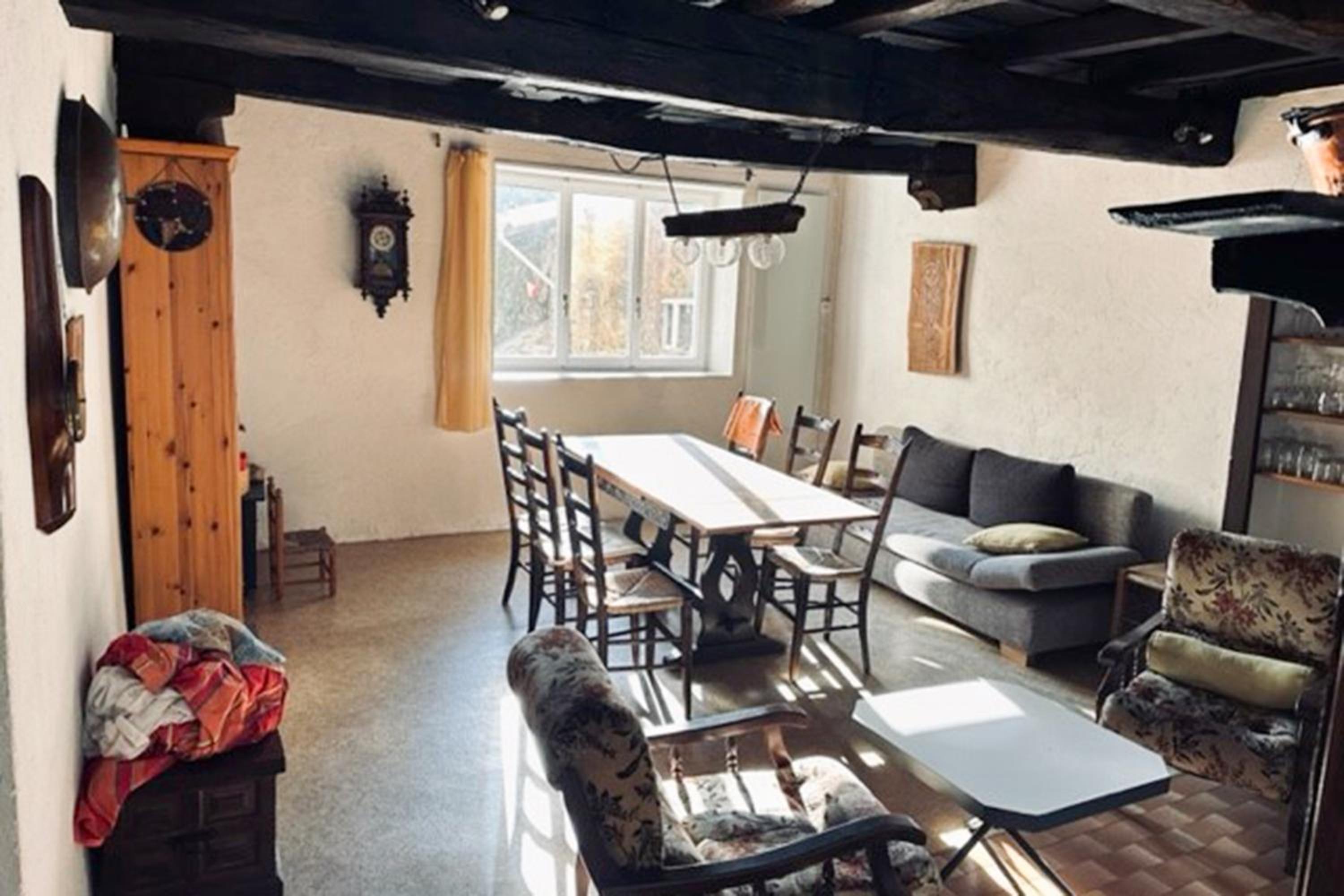 Historical Caslano Apartments - Happy Rentals