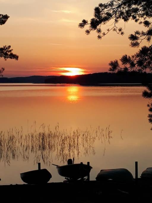 Peaceful holiday apartment with stunning lake view
