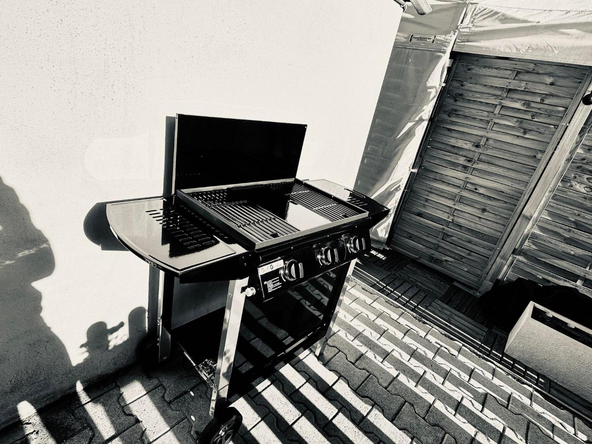 Résidence CAENEE, le dépaysement Naturiste en été avec l'atypique studio climatisé 
