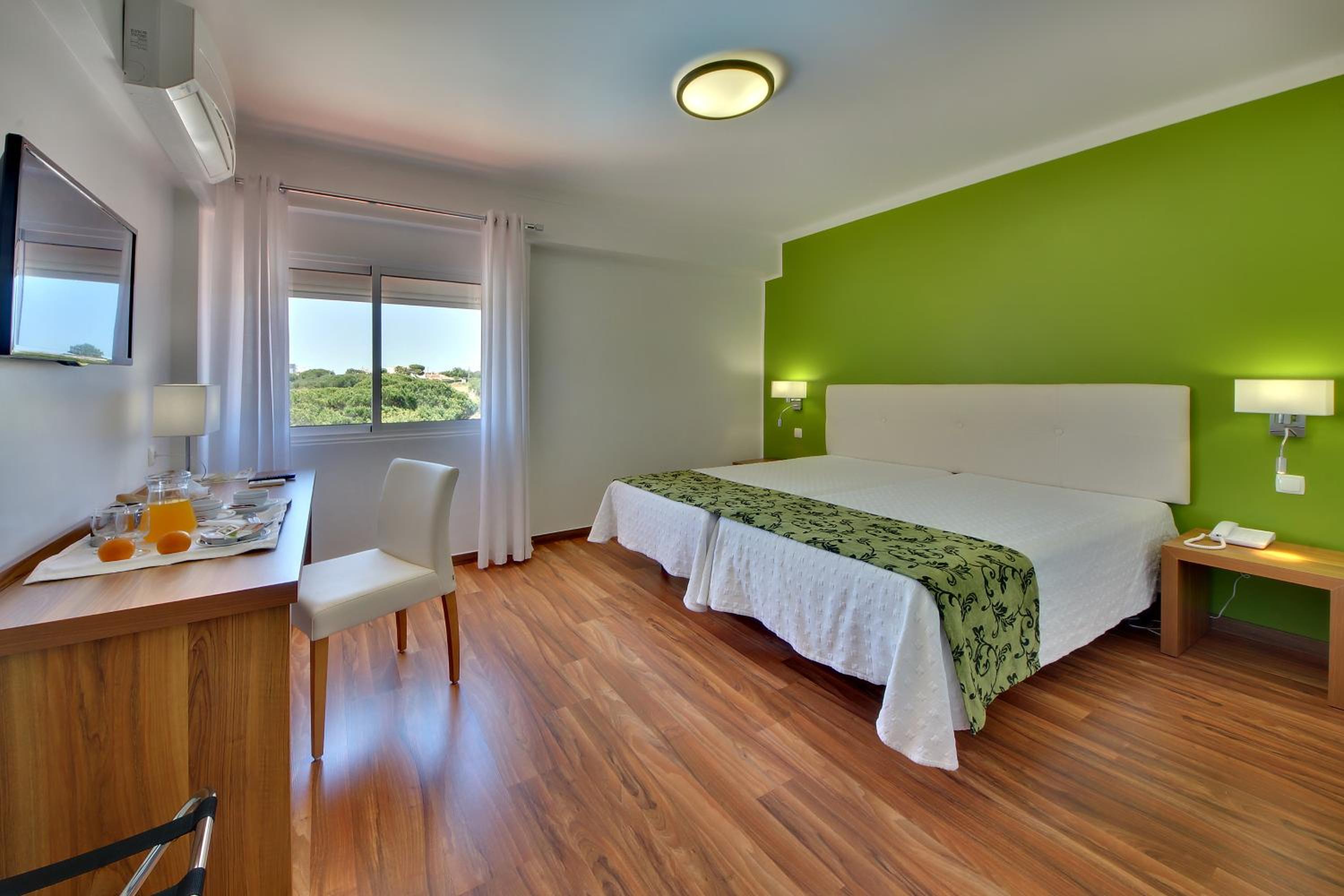 Quarteira Vacations - Zodiaco - Property Image 8