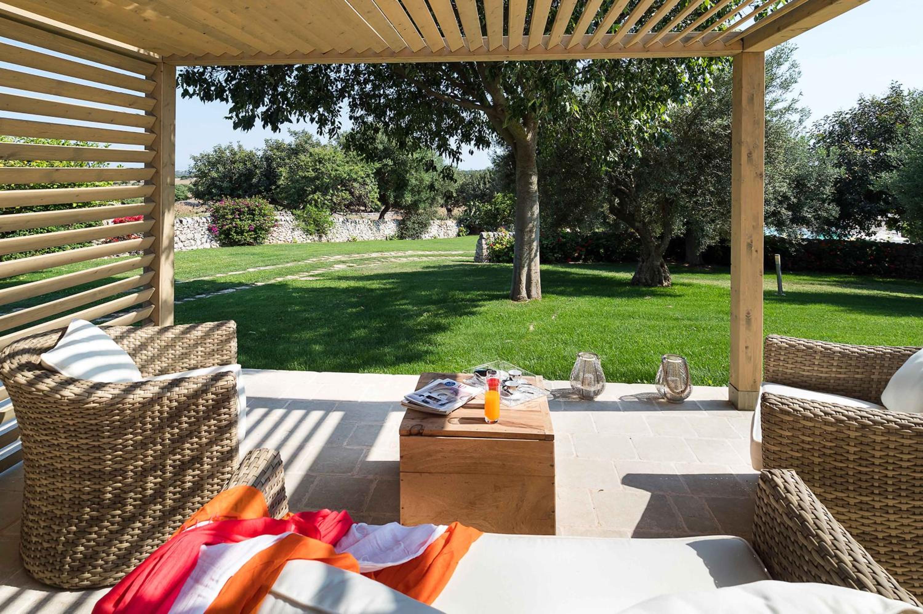 Villa Ramunna en Rosolini — balance & terrace