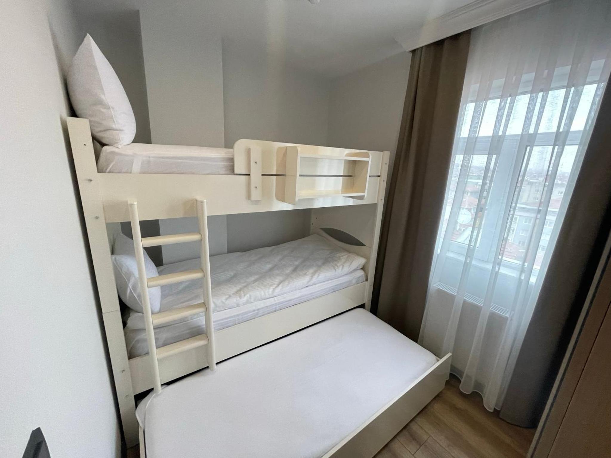 BayMari Suites Şehir Hayatı - Image 70