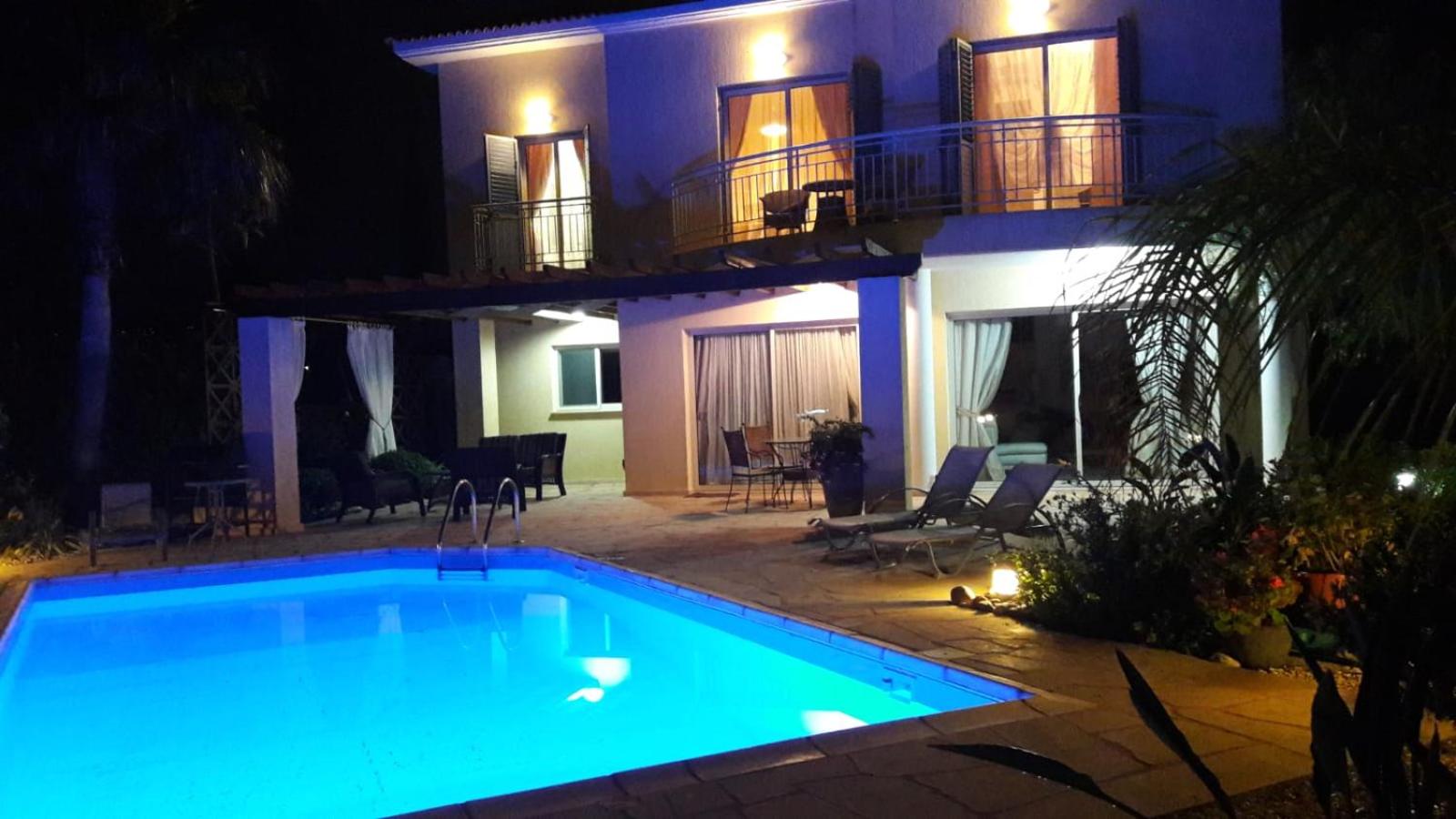 Latchi bay Evergreen villa resort