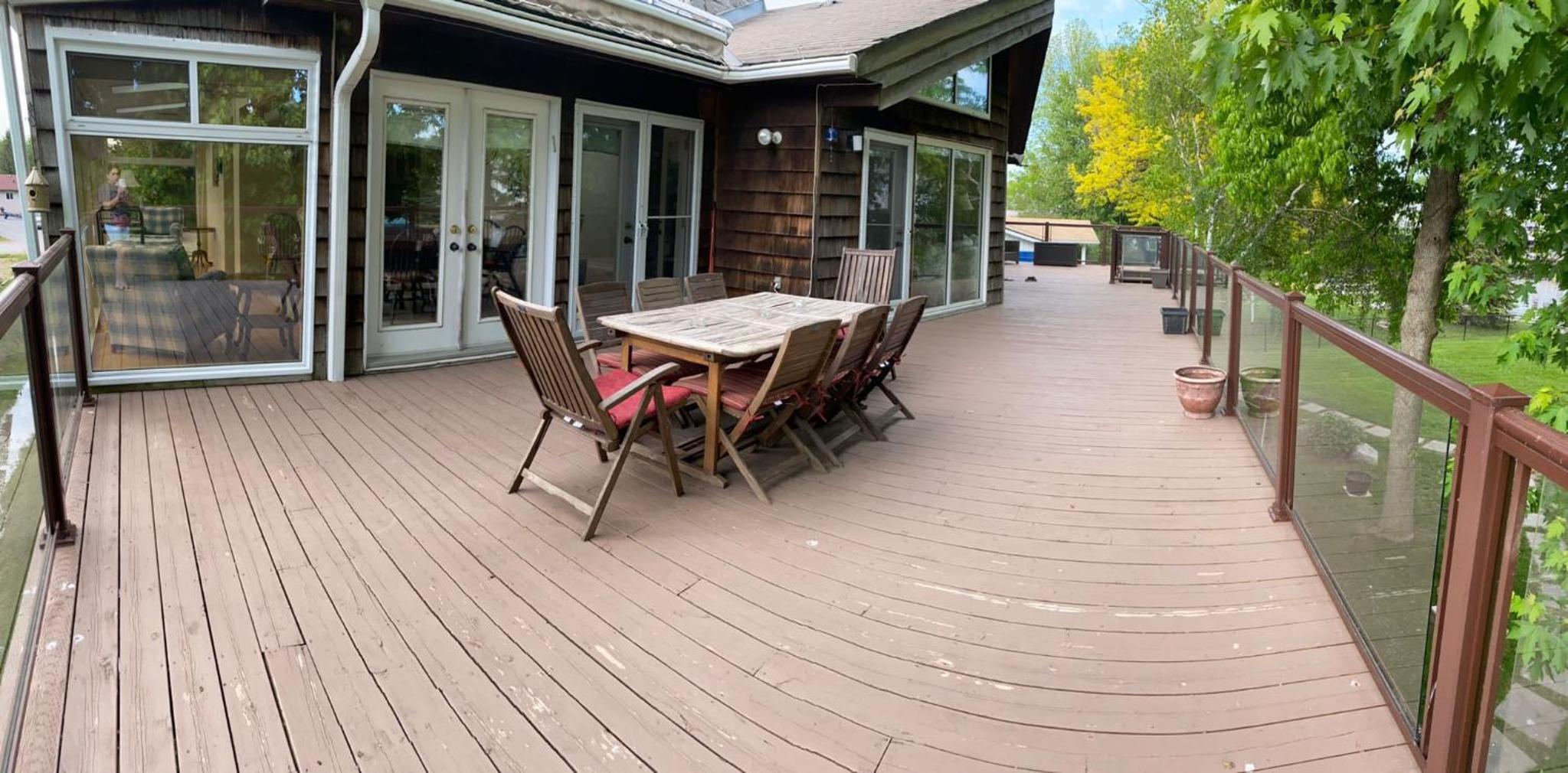 Waterfront Cottage 4 BD with Outdoor Dining, Fire Pite by GLOBALSTAY