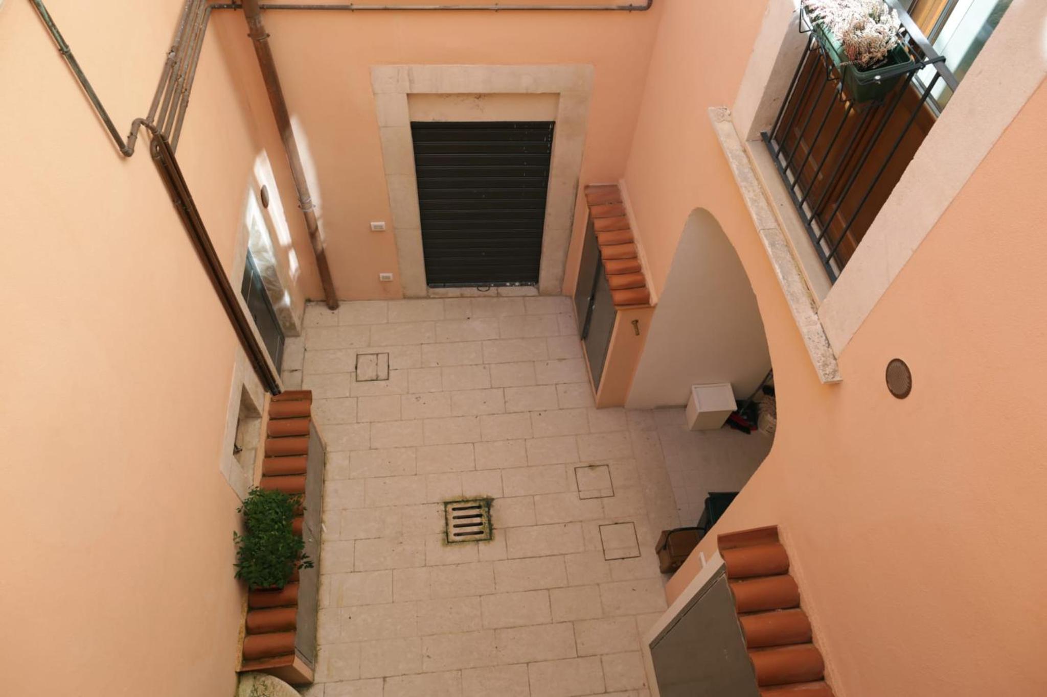 Photo 46