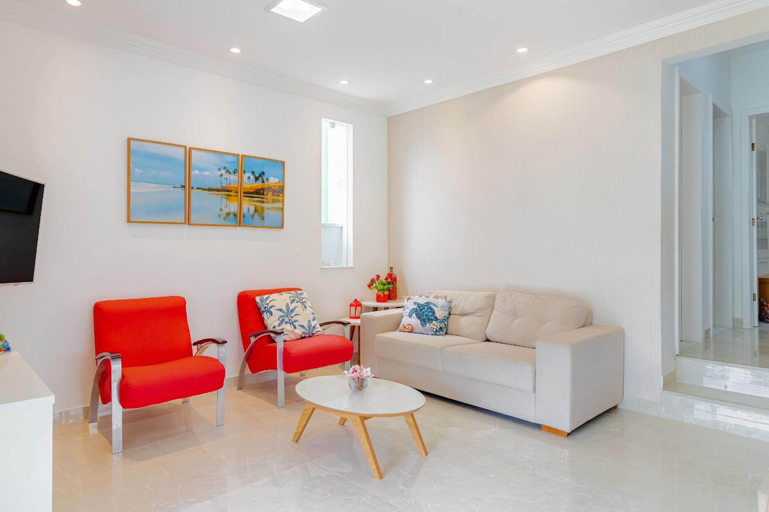 GB07 Great House 4 Suites with Pool in Guarajuba