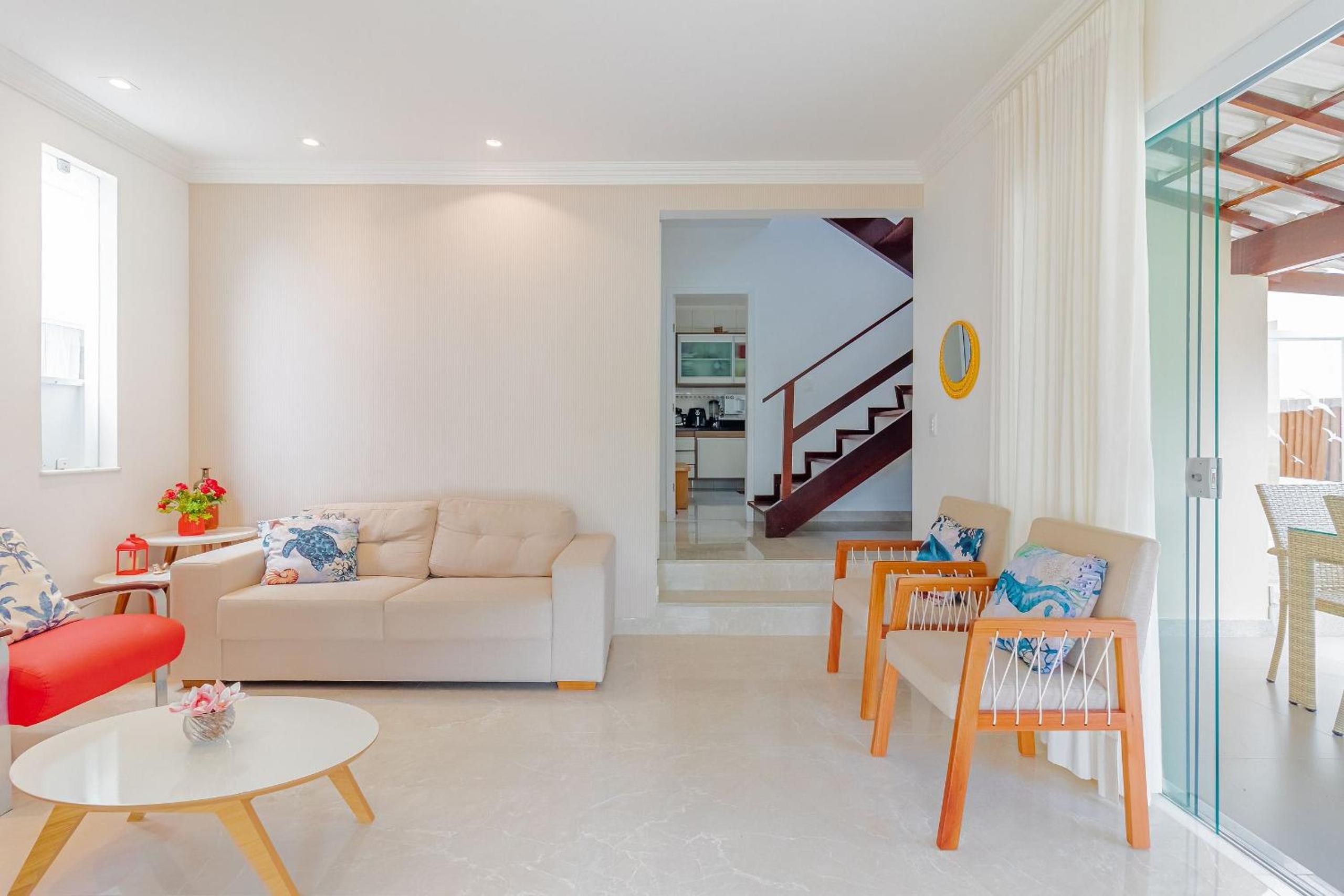 GB07 Great House 4 Suites with Pool in Guarajuba