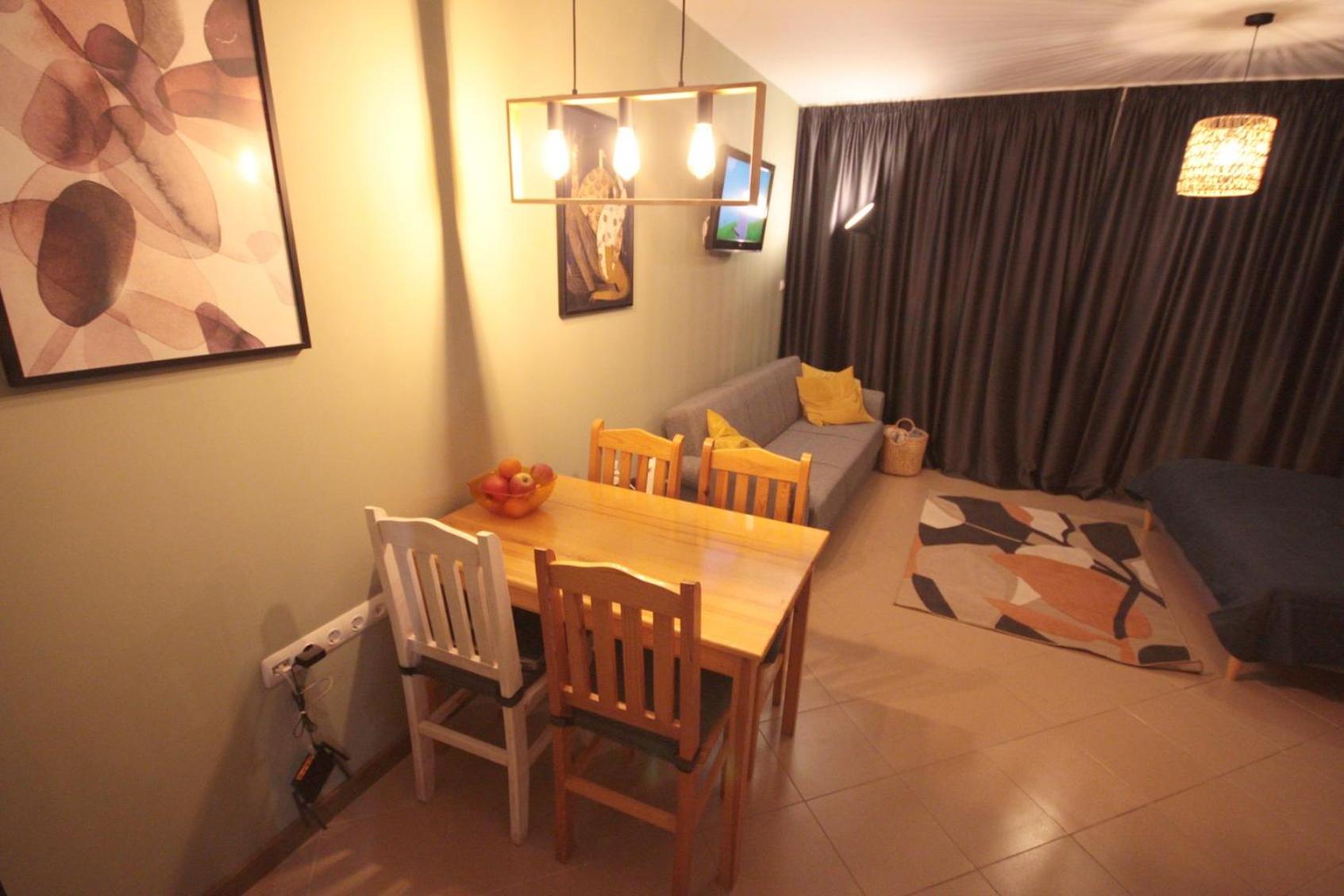 Apartment Daisy Grand Kamelia