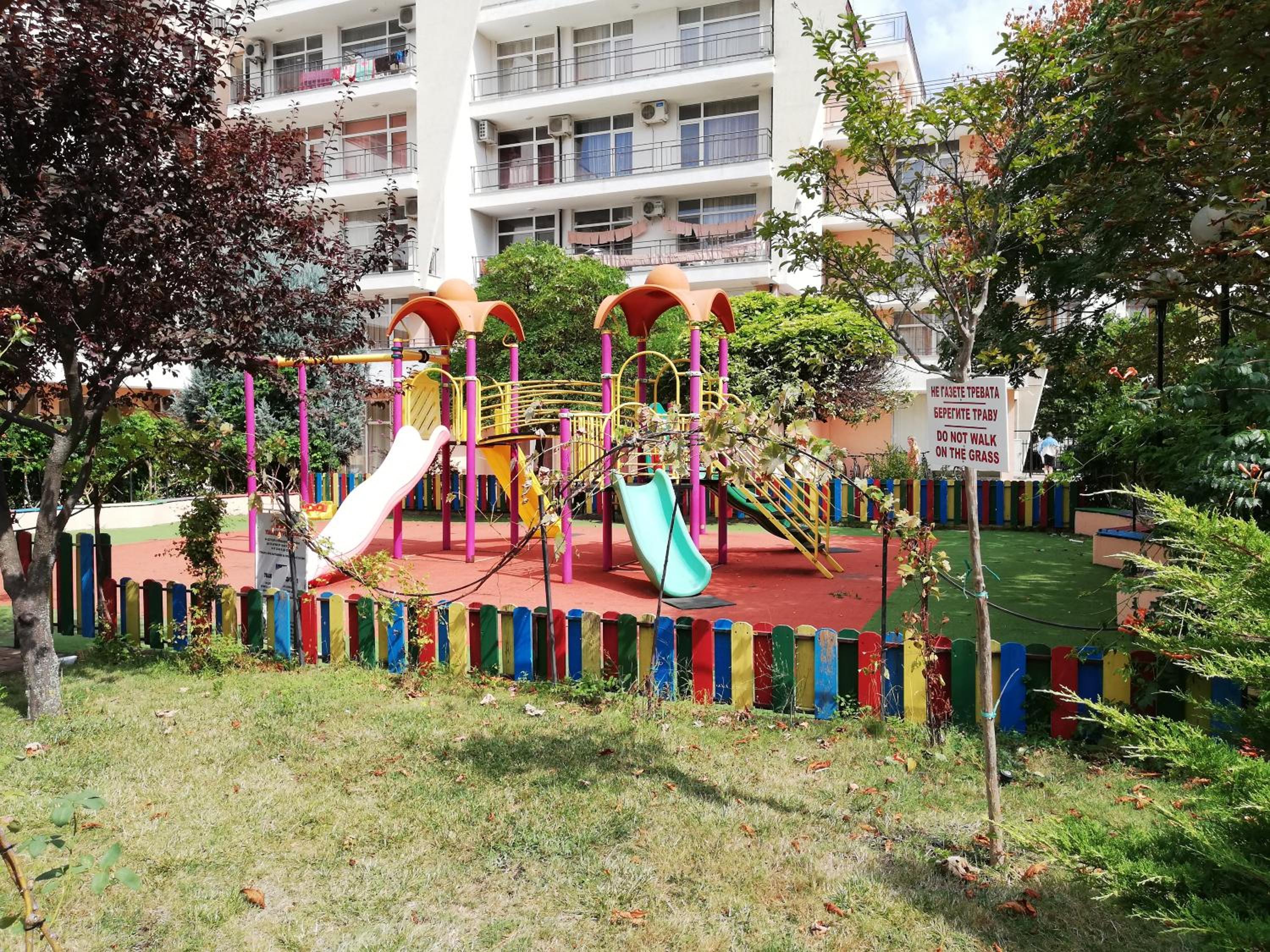 Apartment Daisy Grand Kamelia