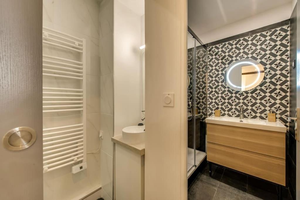 Beautiful Triplex in the Center of Paris