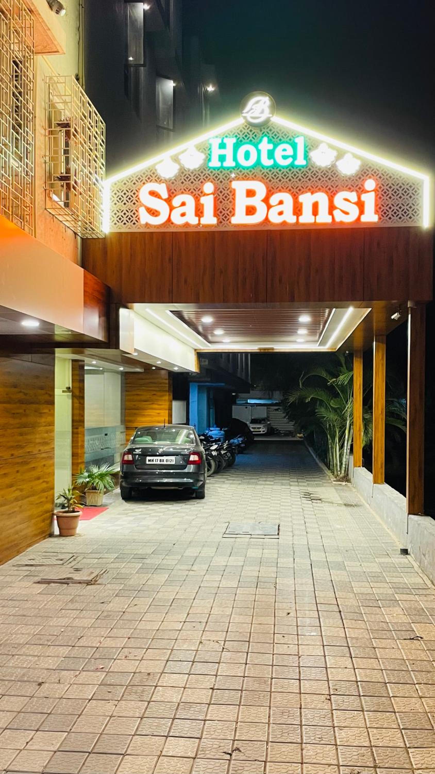 Shirdi Vacations - Hotel Sai Bansi - Property Image 4