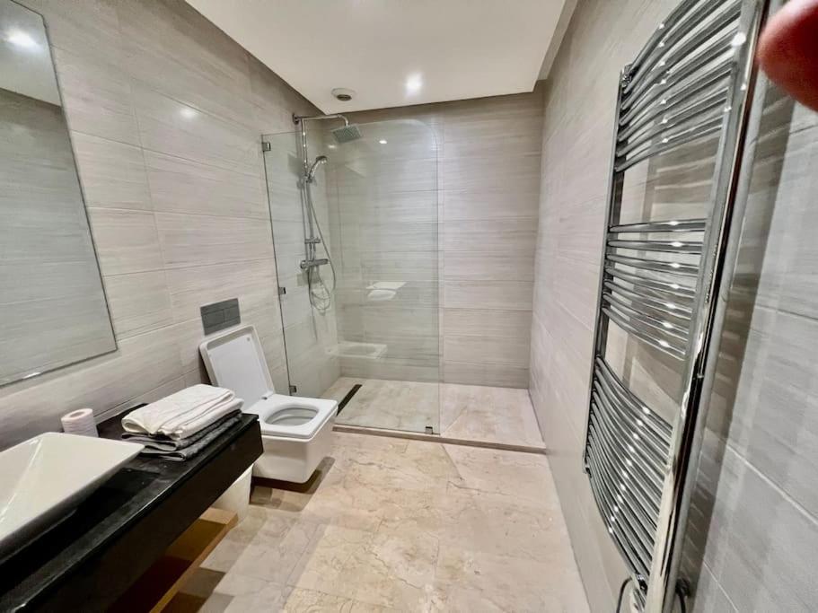 Magnifique appartement à CFC photo 4