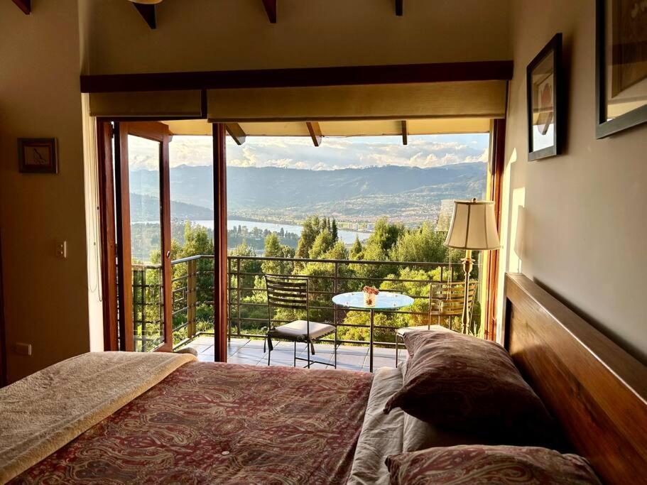 Villa los Pinos