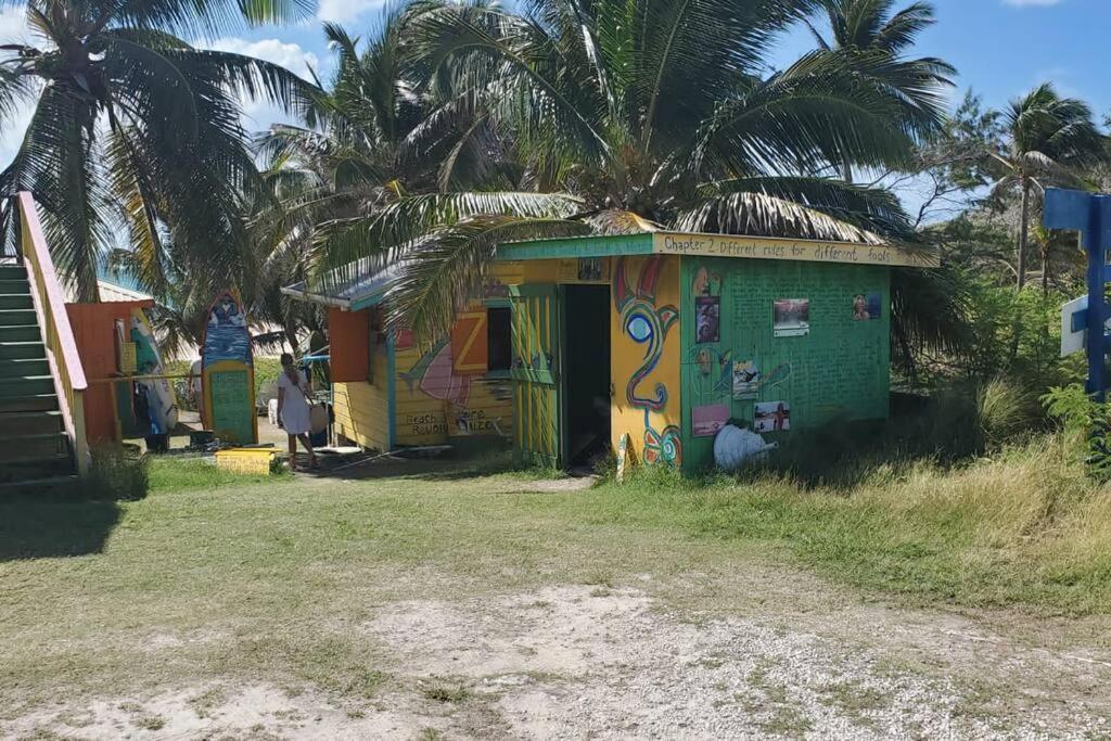Gloria's mini hideaway