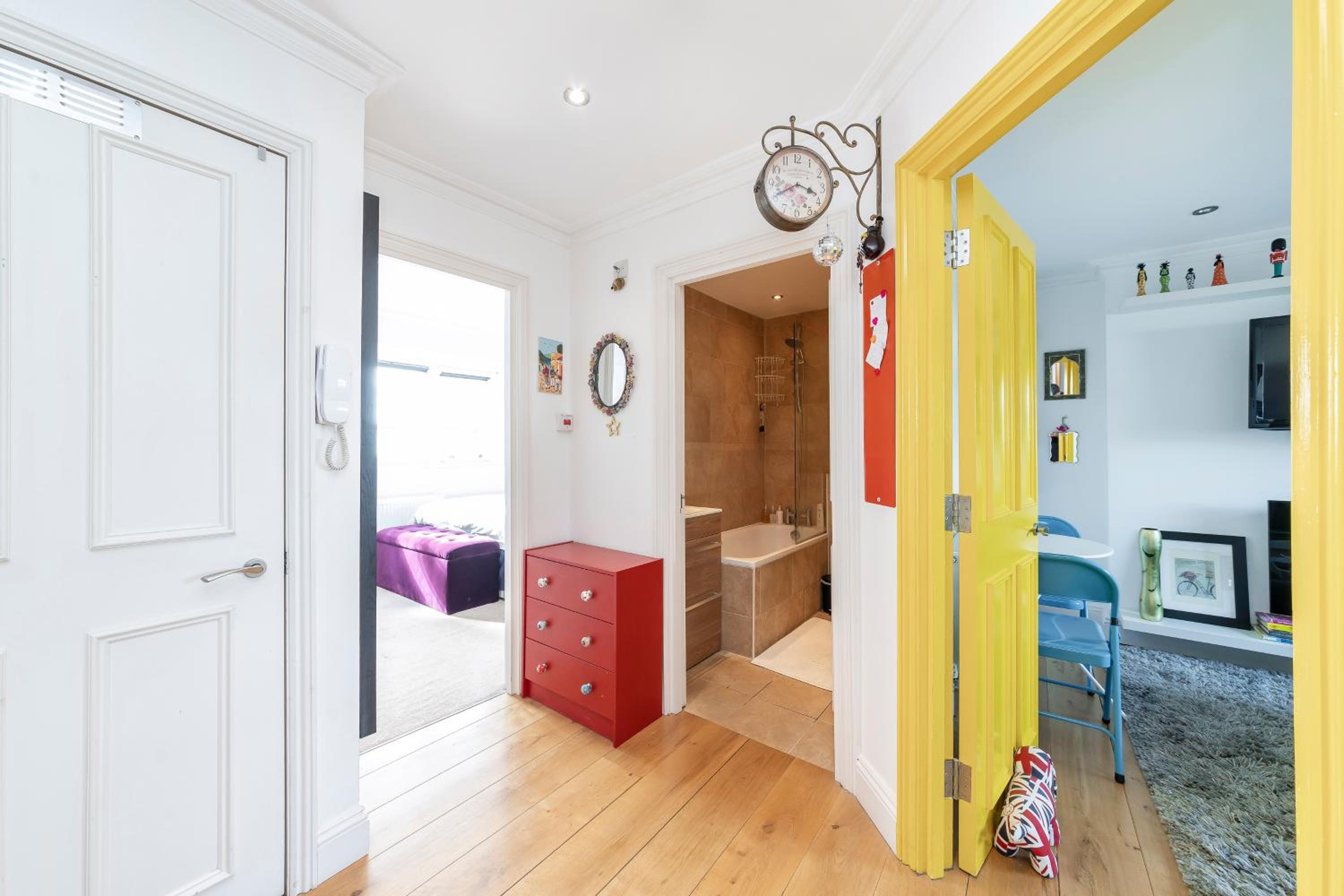 Notting Hill Bohemian Apartment