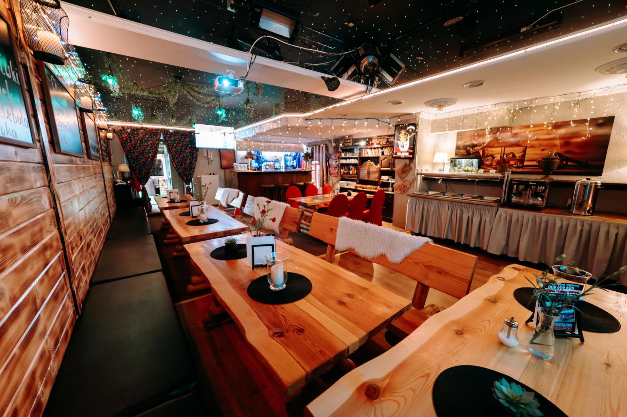restaurant