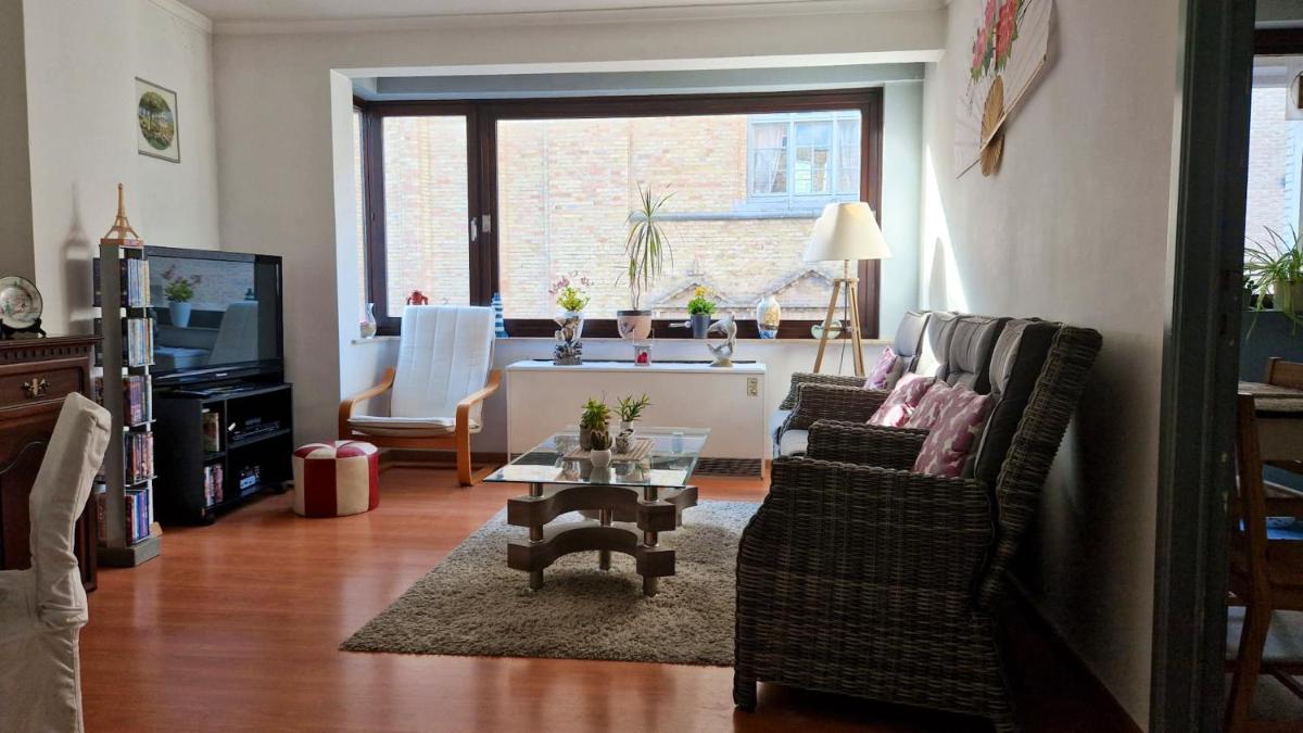 2 bedrooms appartement at Oostende 500 m away from the beach with balcony and wifi