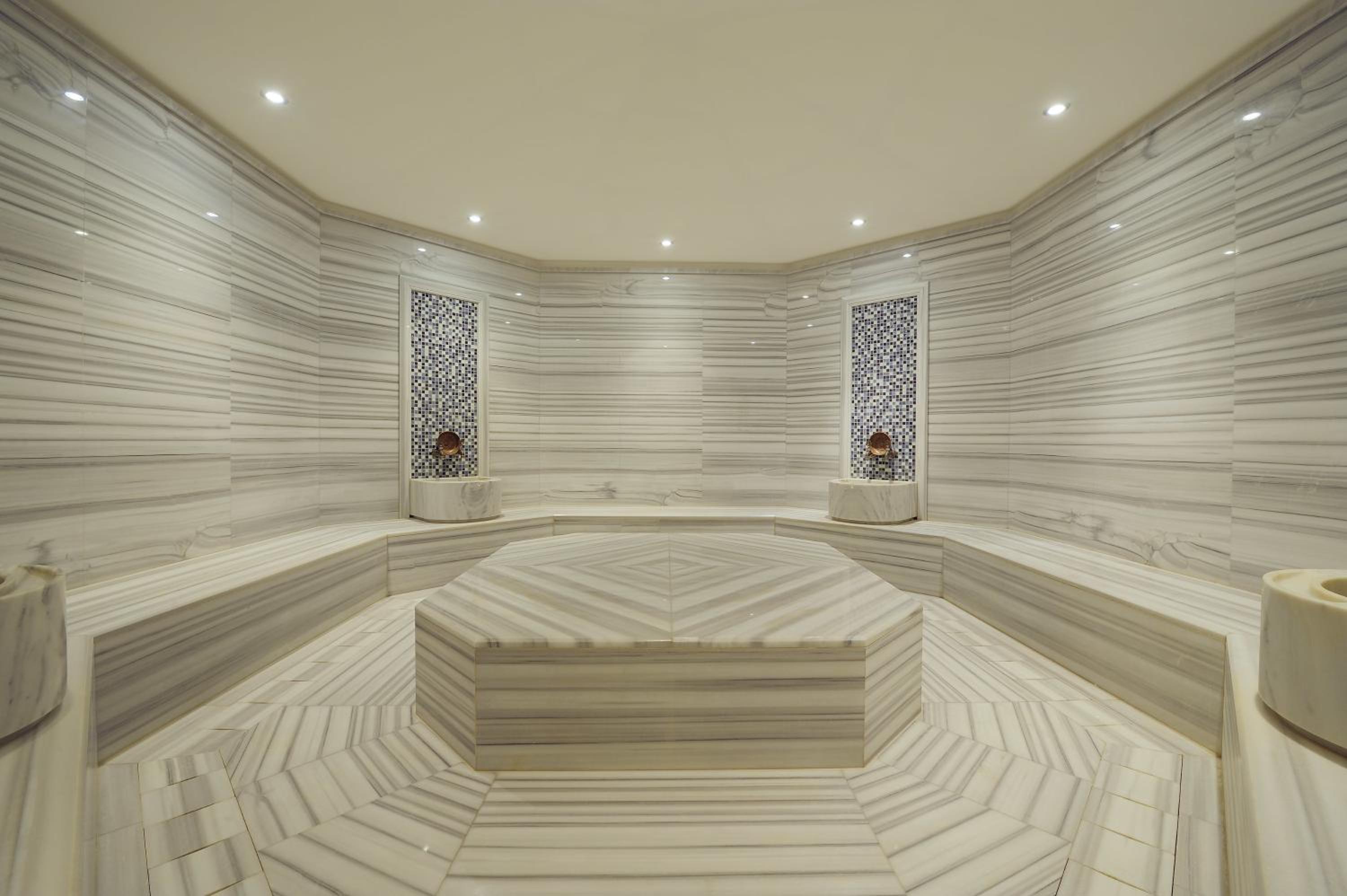 Radisson Blu Bosphorus Hotel - Image 51