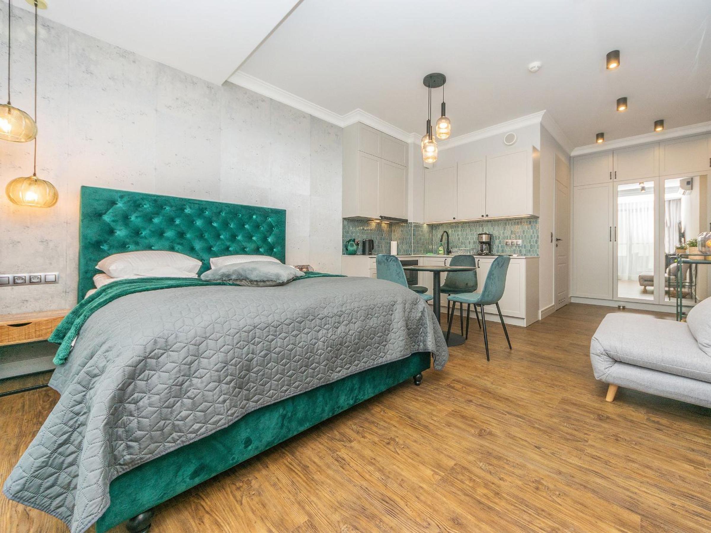 Flatbook - City Center Apartments Granaria with parking