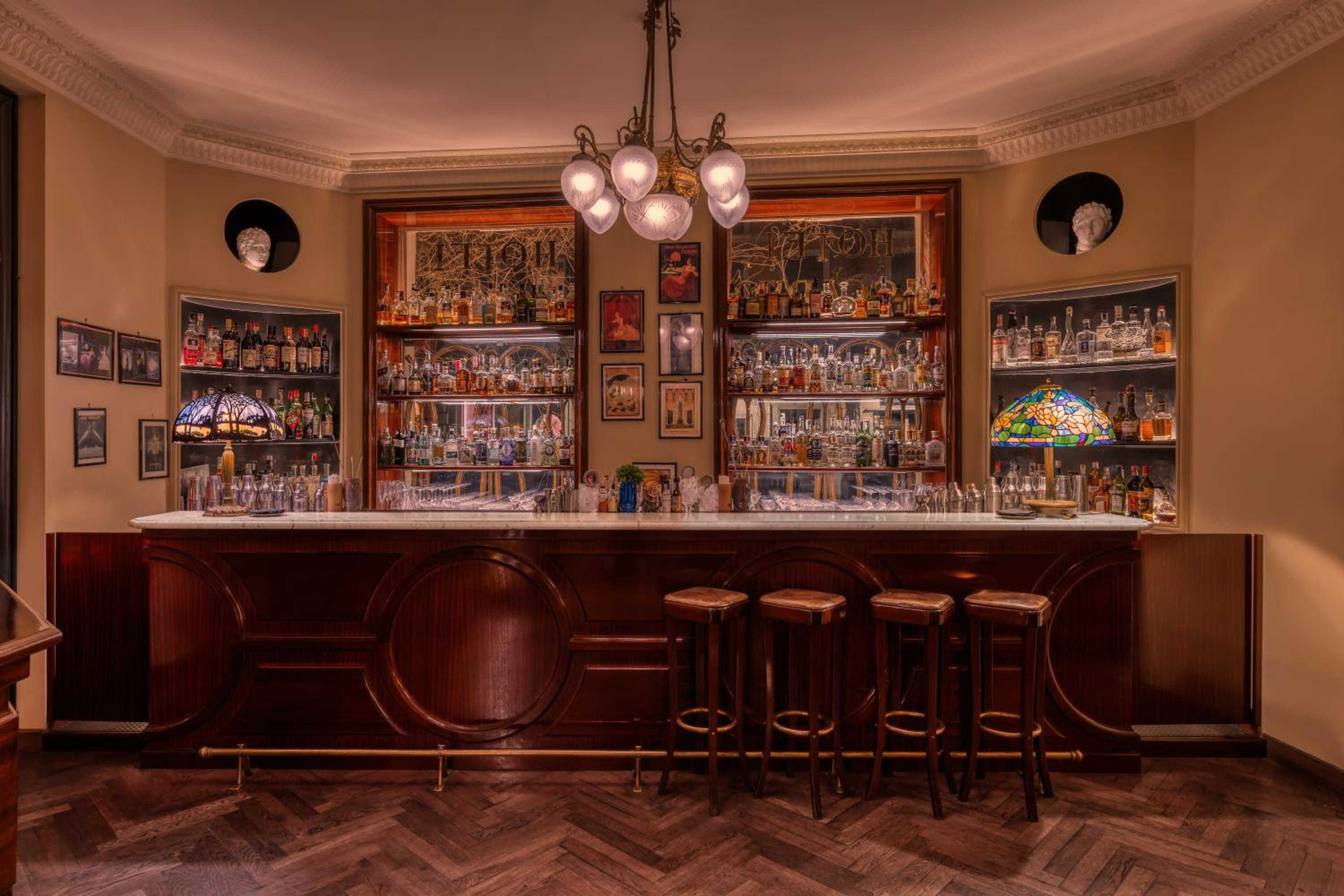 Hotel Locarno-4